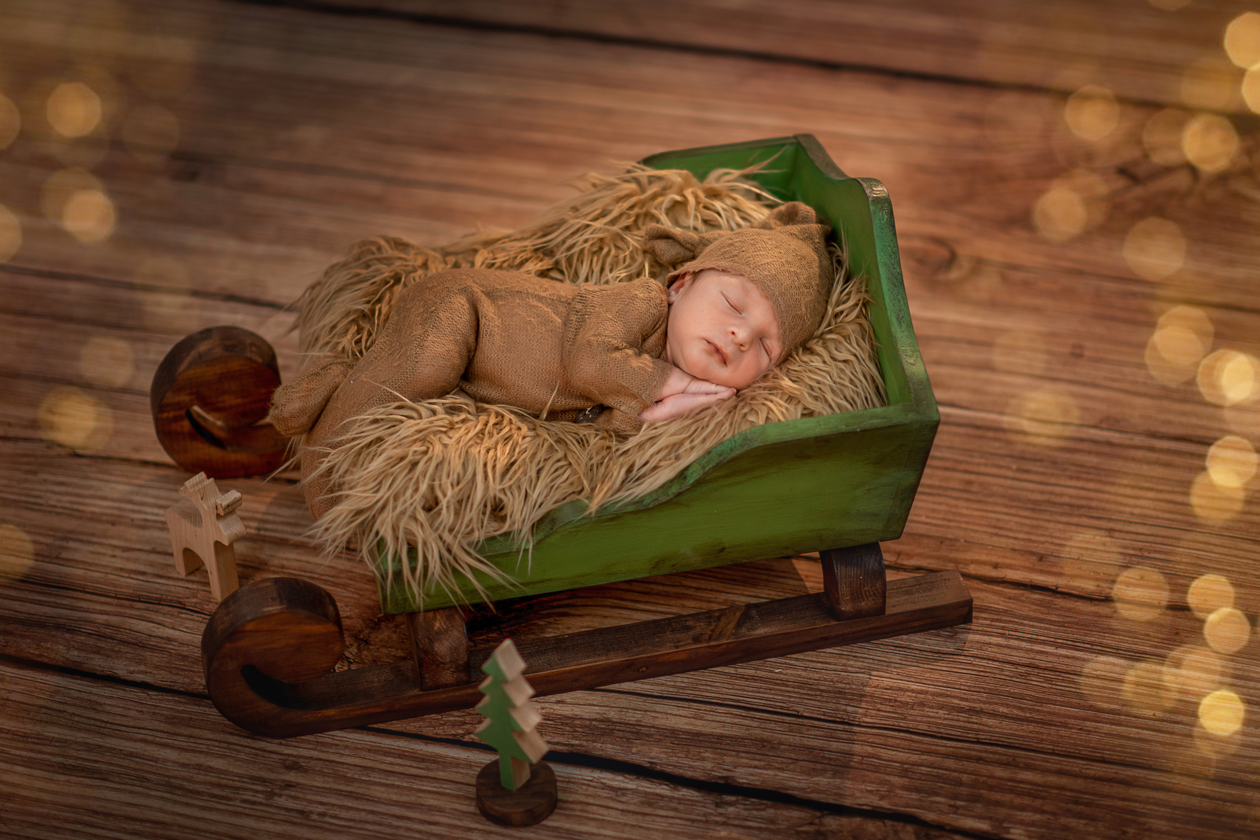 Newborn. Творческая команда Ульяшевы, свадебная и семейная фотография. Кахахста