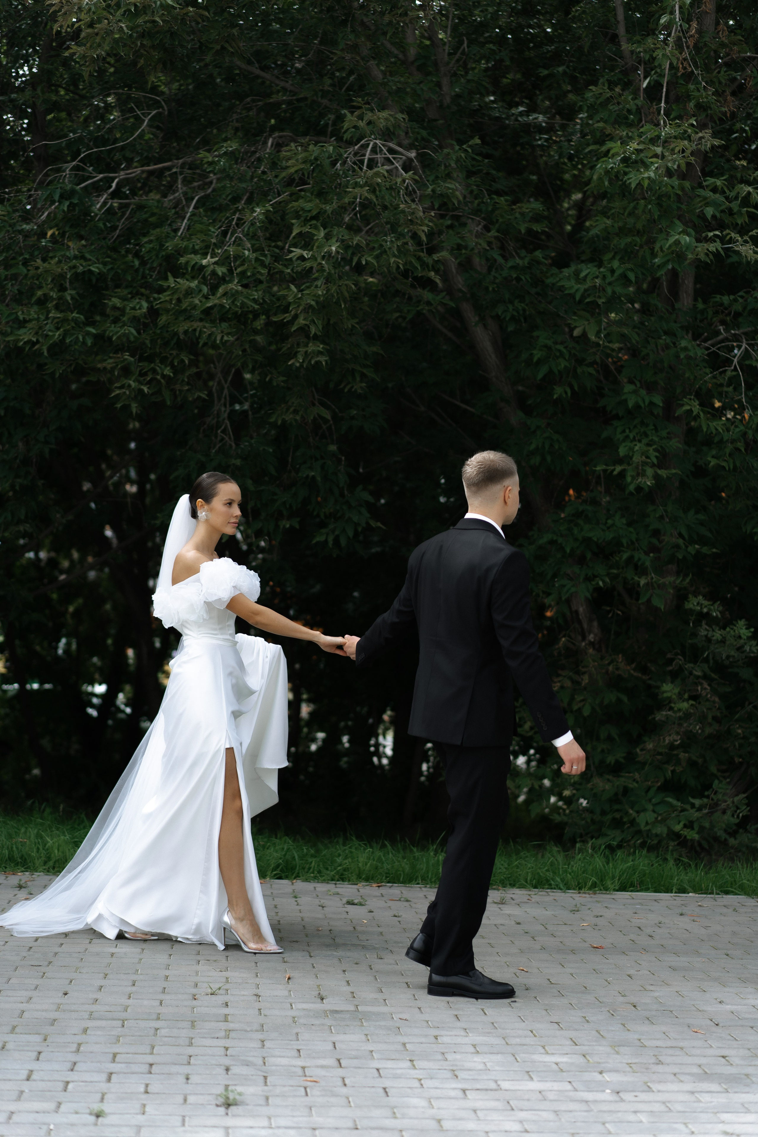 Иван и Кристина. Свадебный фотограф Анастасия Хабарова в Новоуральске и Екатеринбурге
