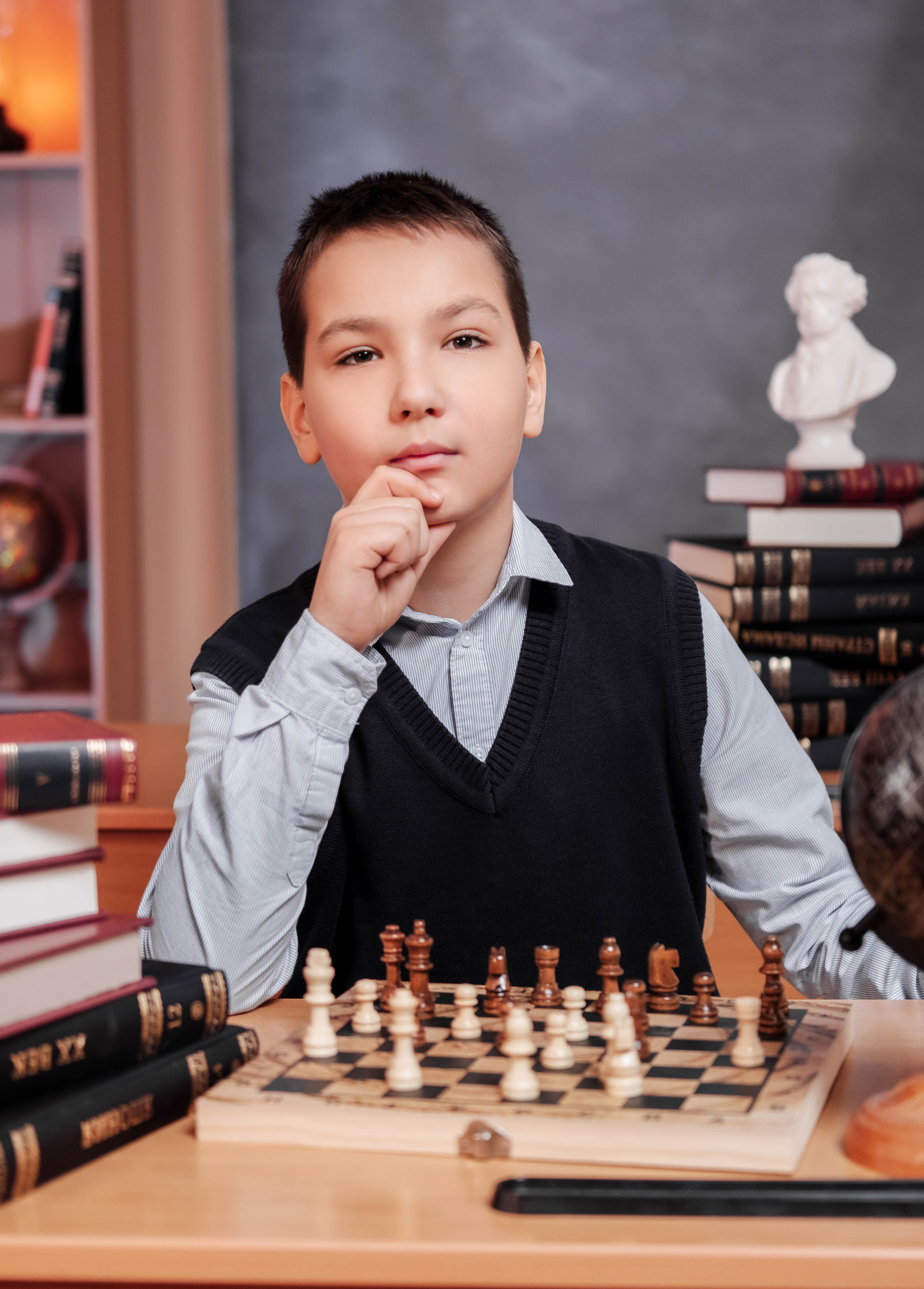 4 классы. Оживающие выпускные альбомы в Москве и Московской области