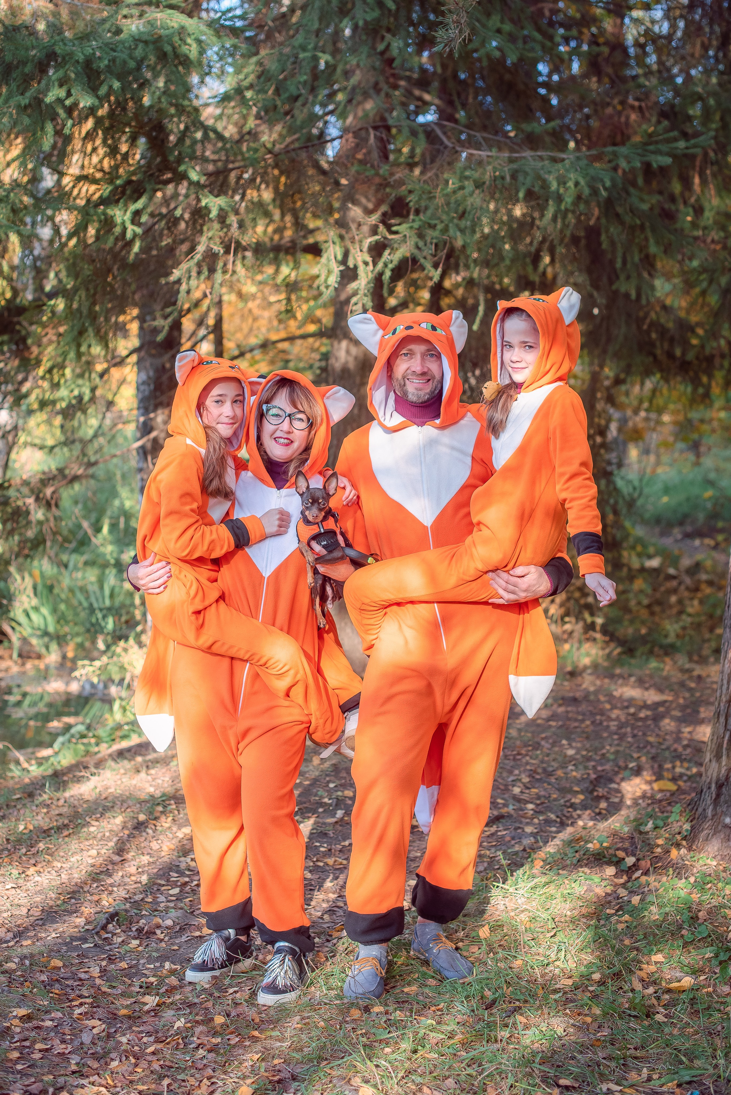 Осенняя прогулка семьи Андрея и Марины. Свадебный и семейный фотограф в Москве Юлия Винник