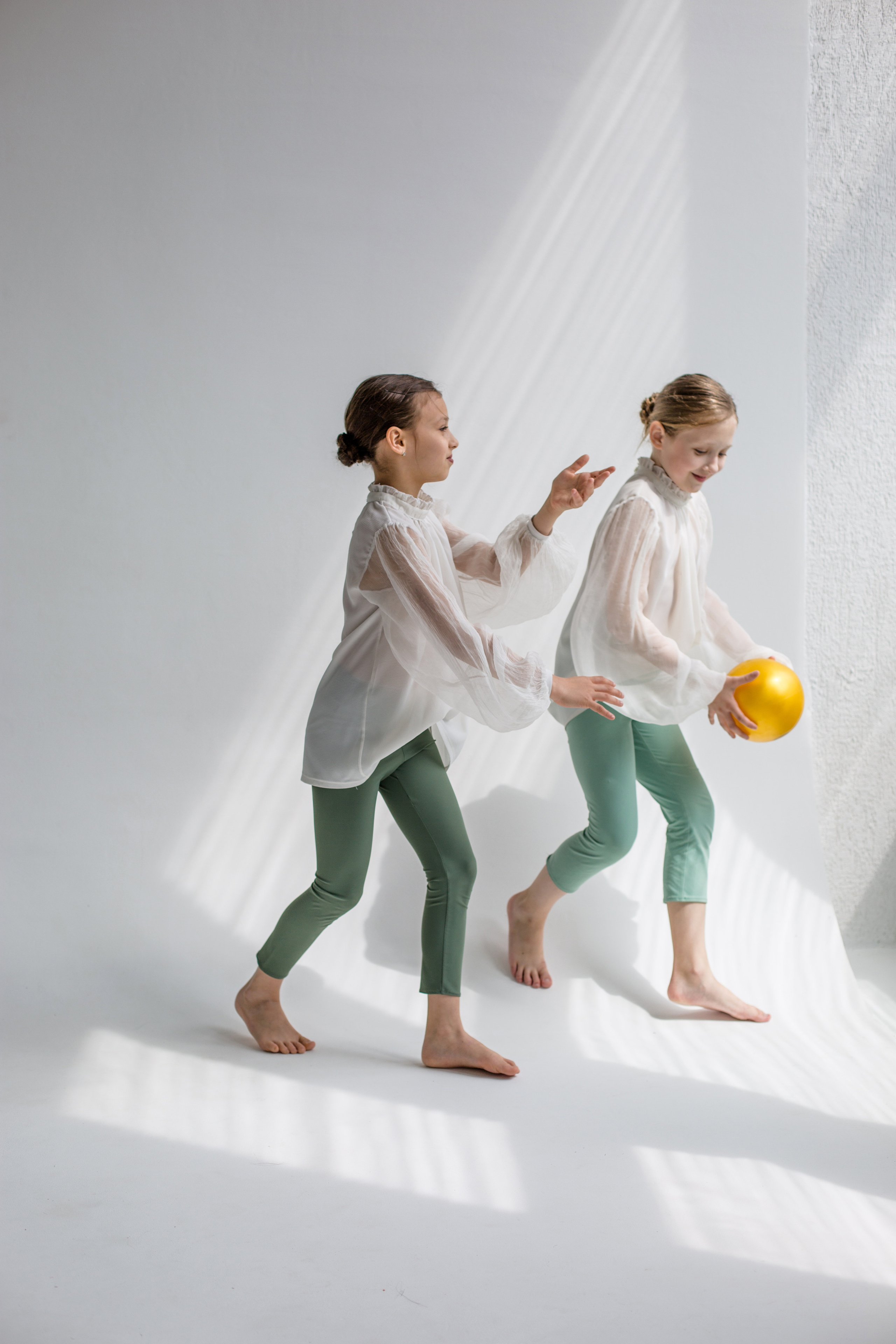 Амелия и Арина. Главная