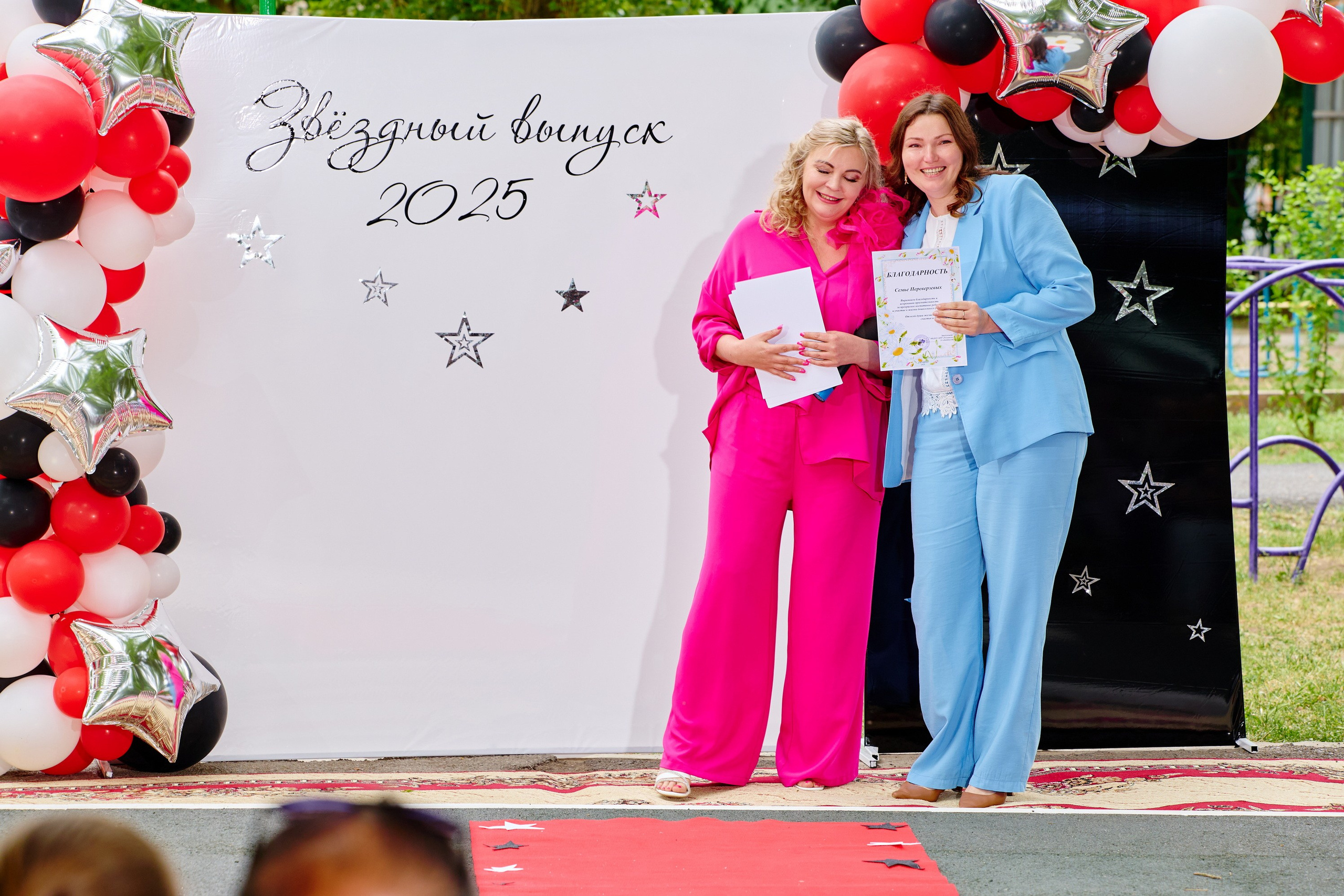 Выпускной 45 сад. Фотограф Выпускные альбомы Таганрог Сергей Коробченко