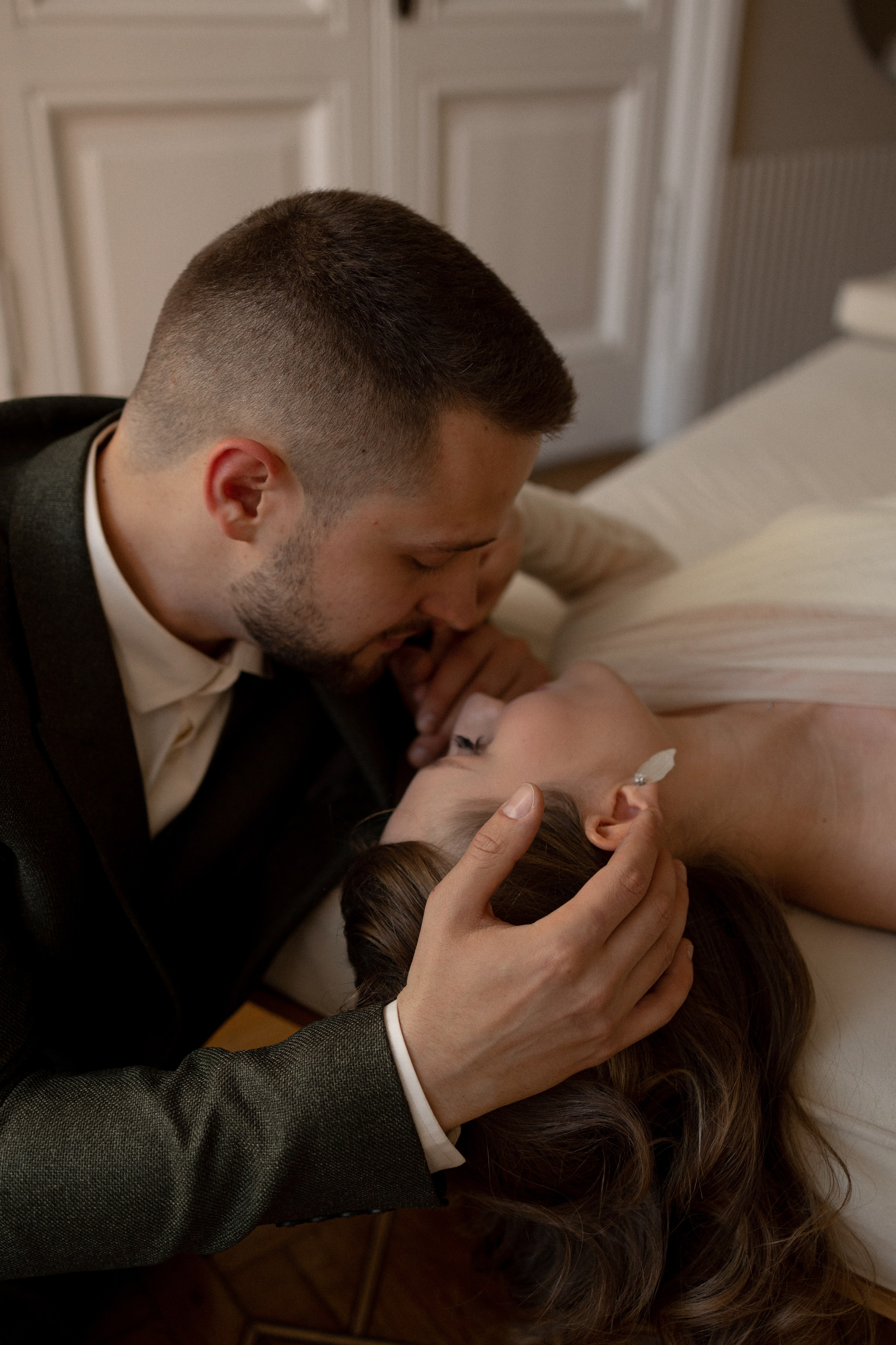 Свадебная фотосессия в студии/отеле. Фотограф в Санкт-Петербурге Шевченко Наталья