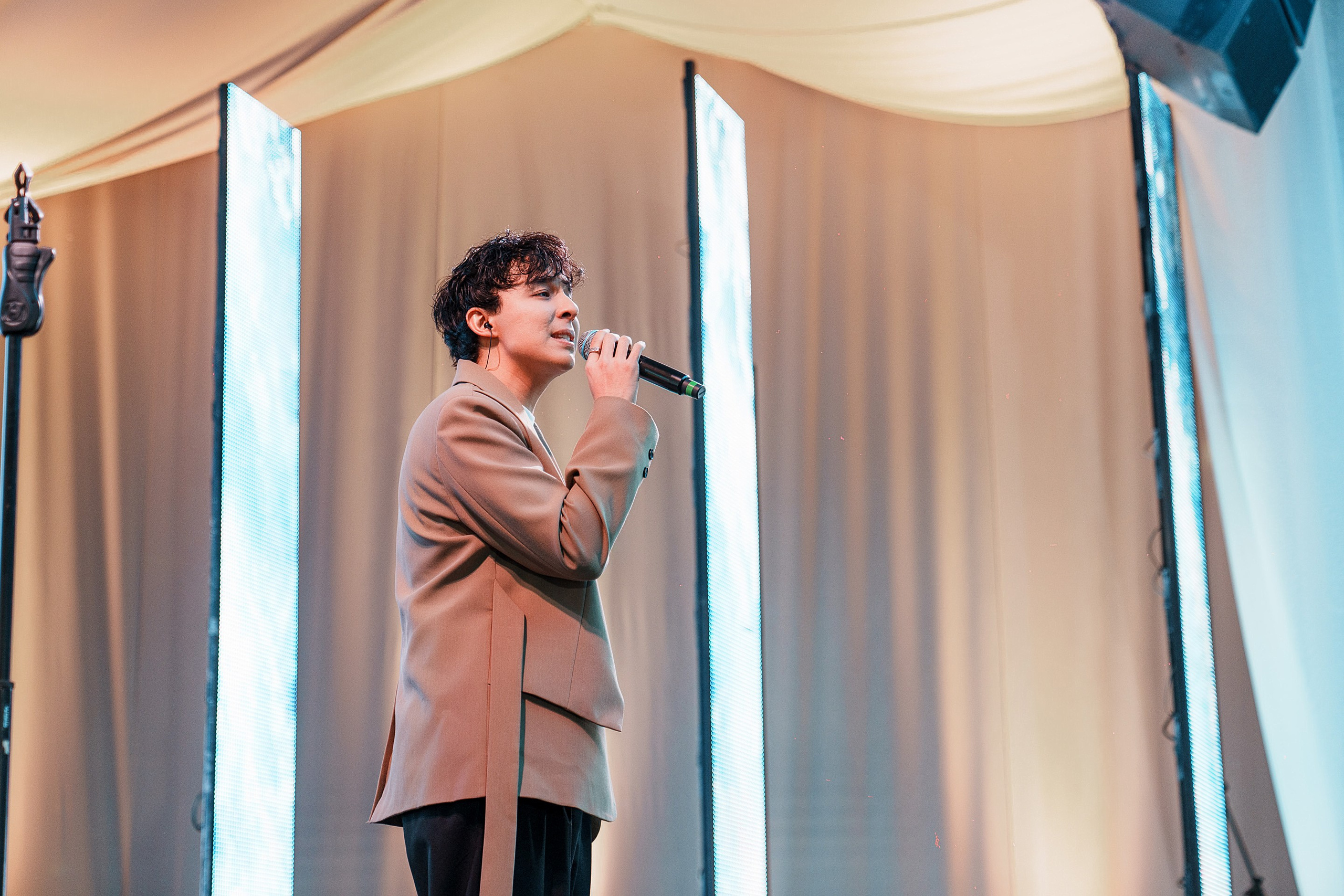 Презентация новой моделей JAC JS8. Фотограф TAULAN_1