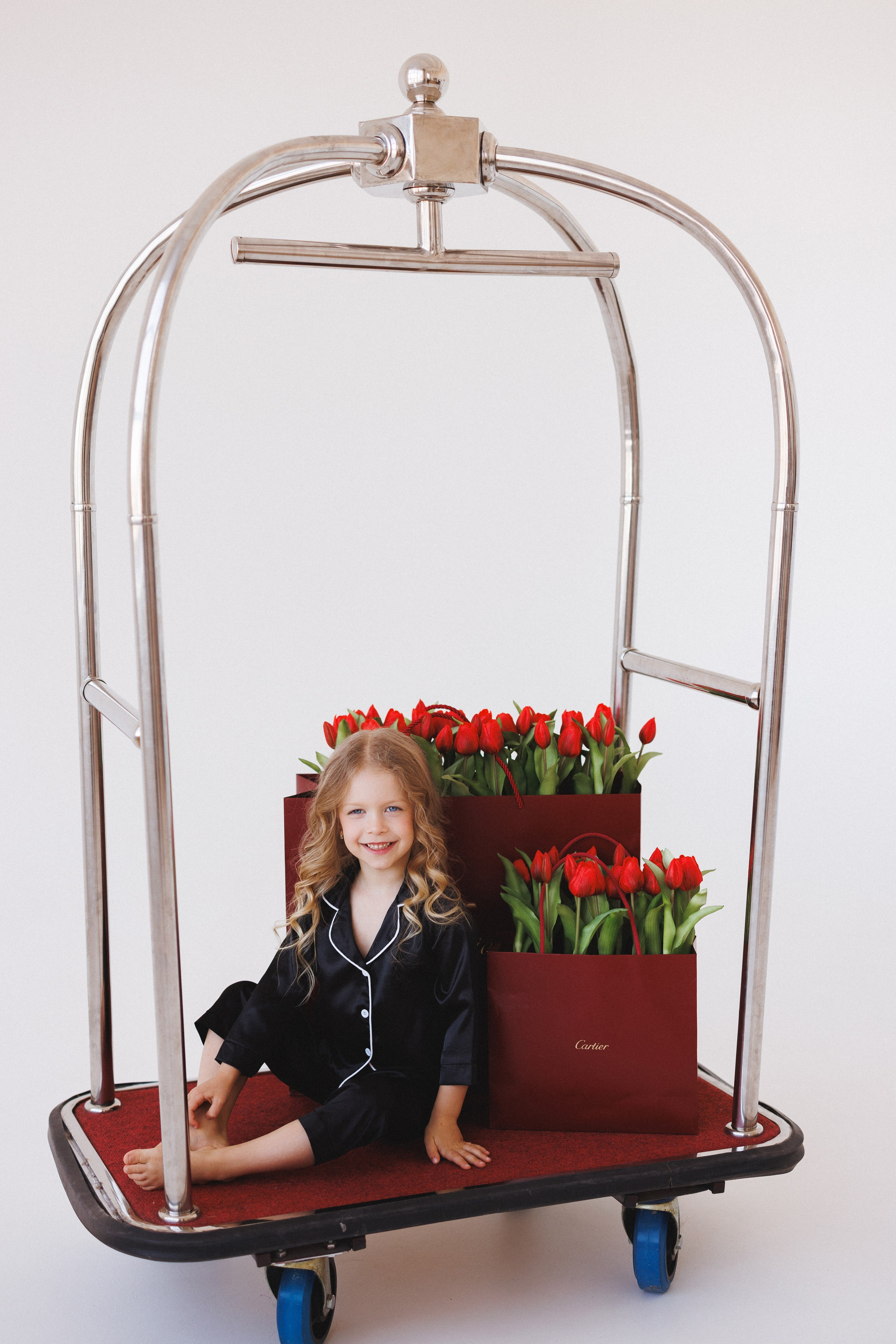 Фотосессия для девочек в тематике «Гардеробная». Семейный и детский фотограф в Краснодаре Анна Трашкова