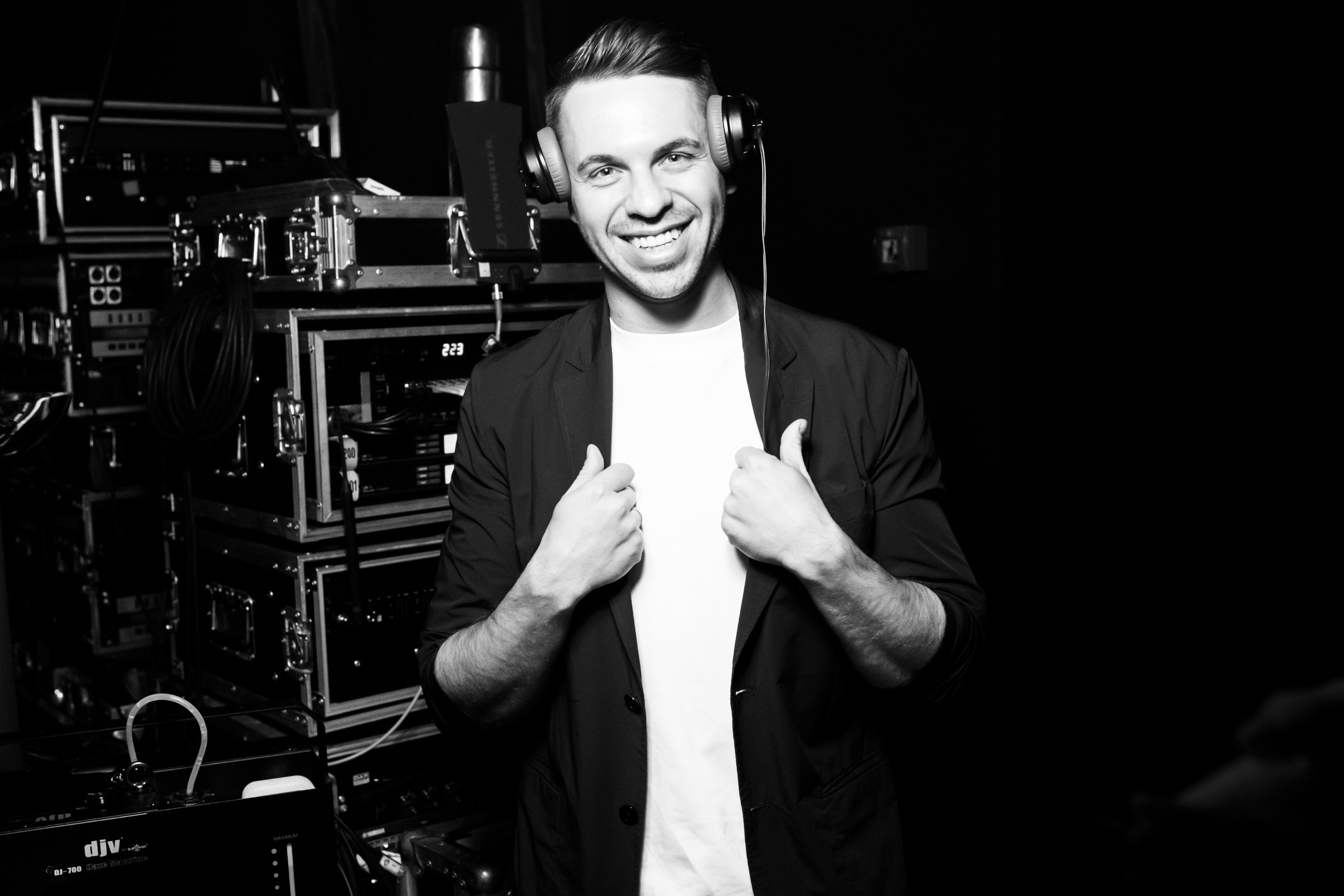 Презентация Sapphire CROWN. Фотограф на мероприятия в Москве Колоткин Игорь