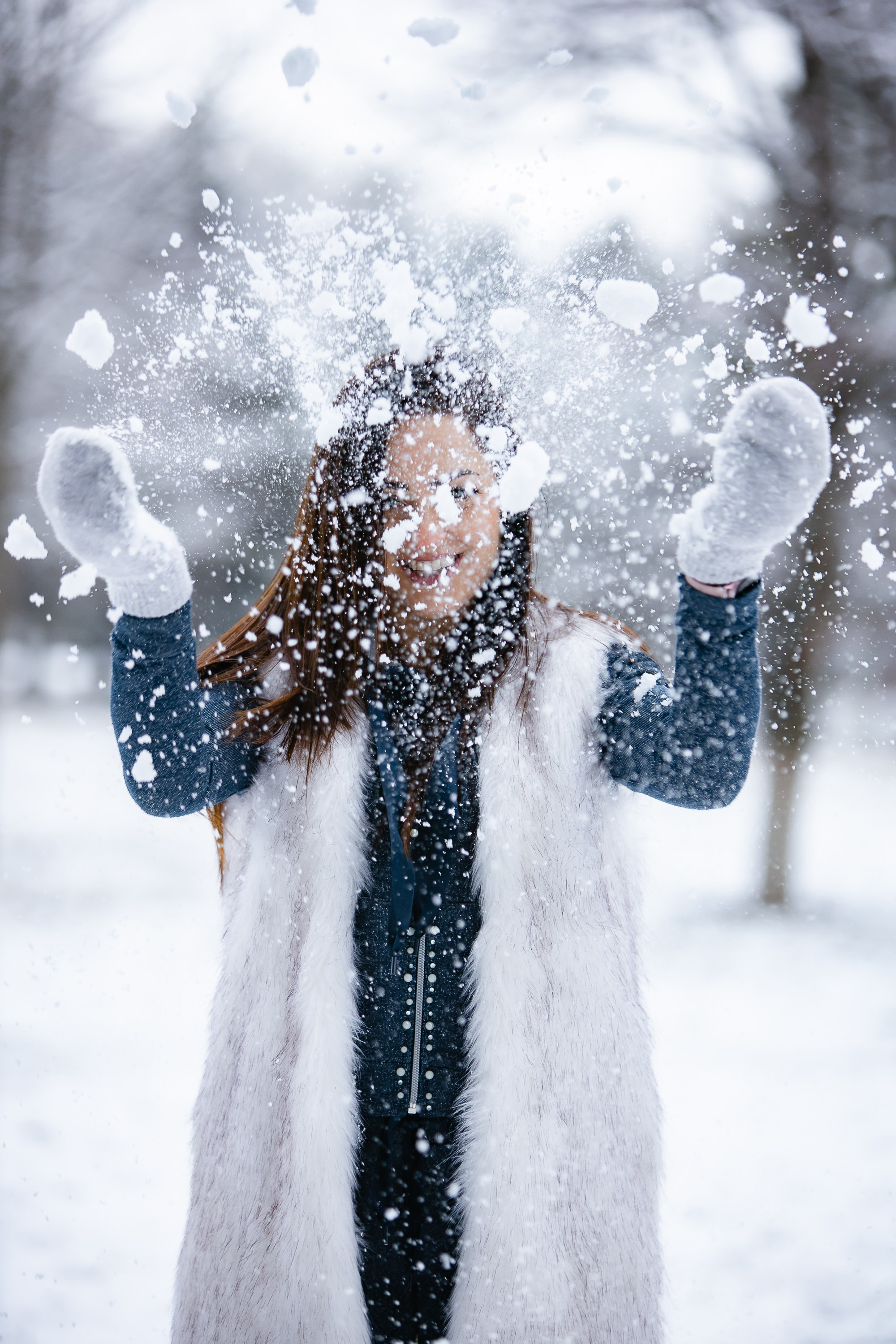 Зима. Профессиональный фотограф и видеооператор
