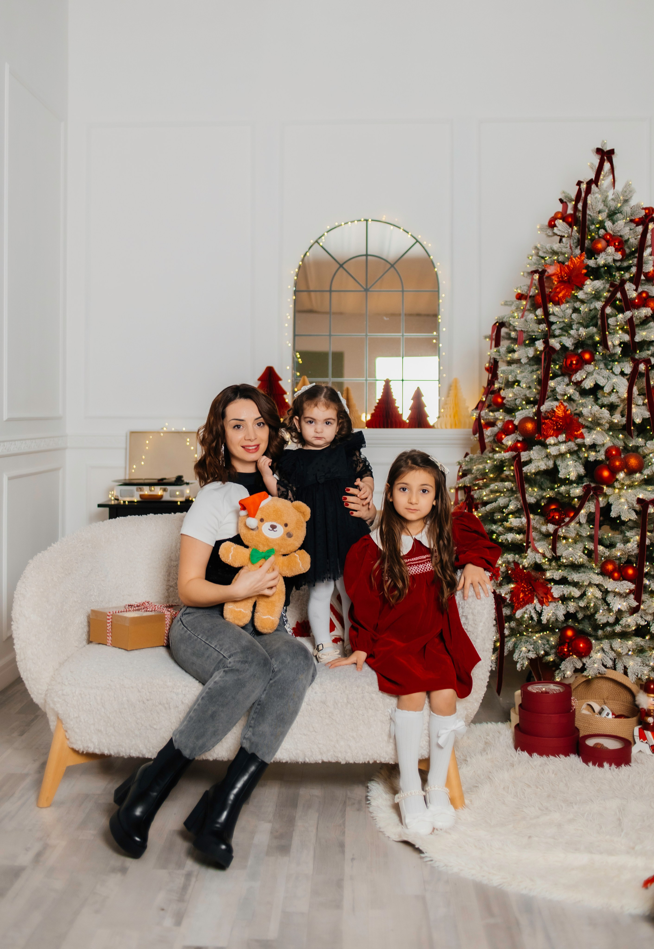 Студийная съемка в Сочи. Семейный фотограф в Сочи, Лоо, Дагомысе, Вардане Кучумова Олеся