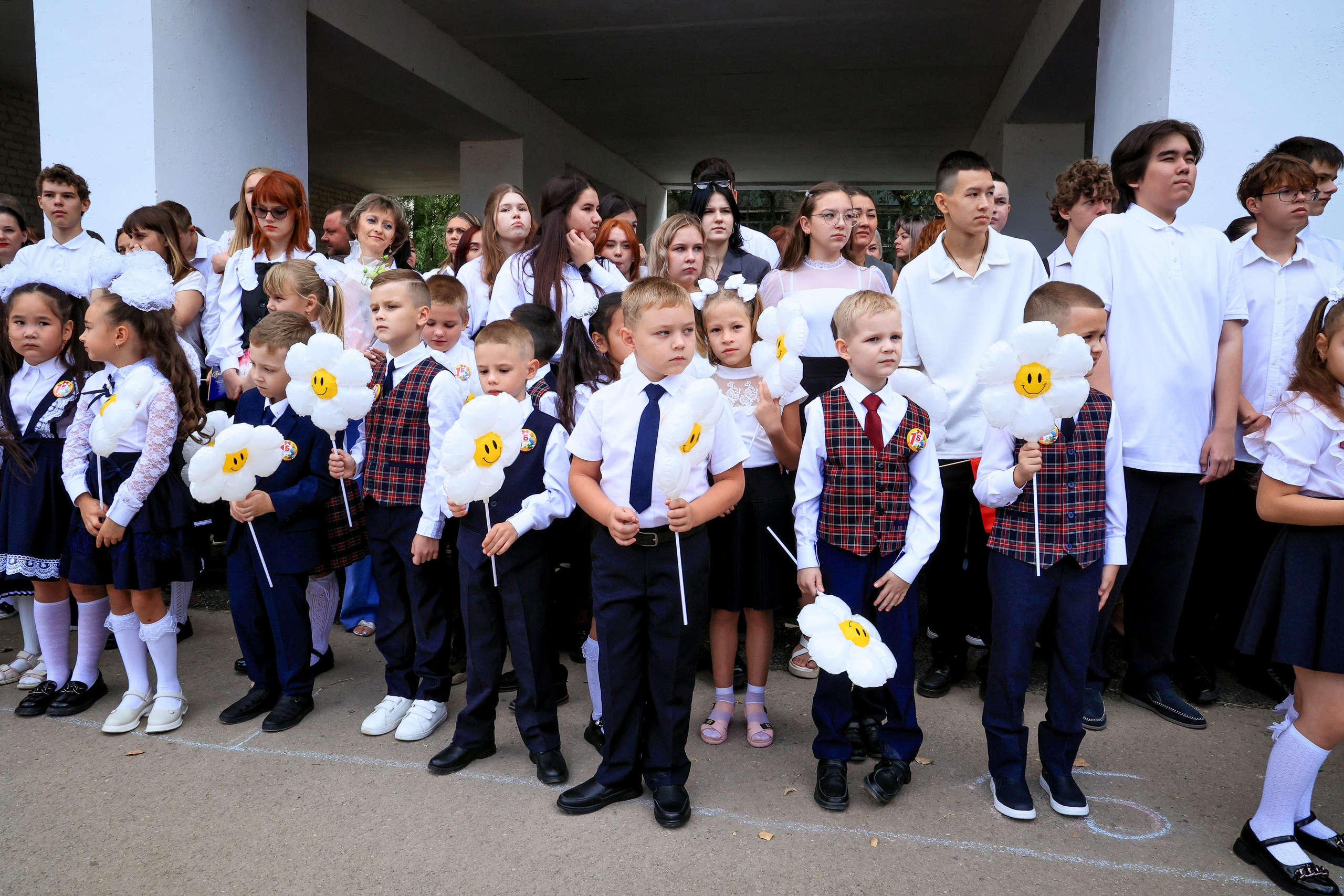 ШКОЛА 1 СЕНТЯБРЯ. Свадебный фотограф — видеограф в г. Астрахань Екатерина Юмашева