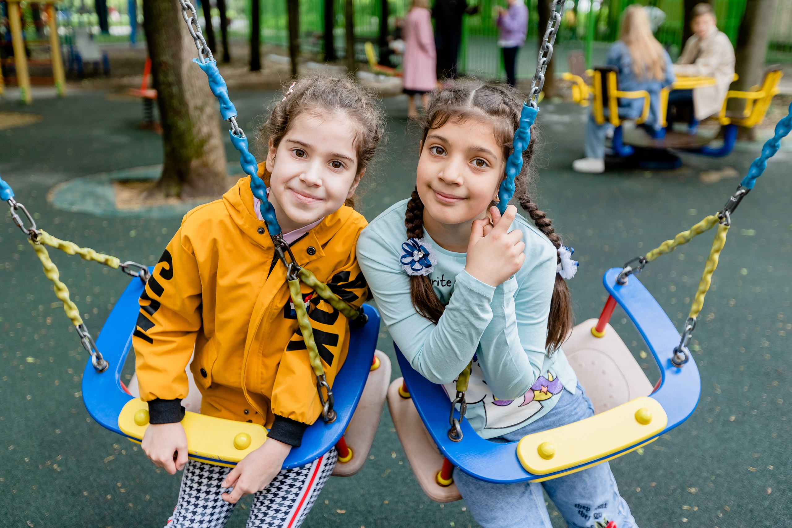 Школьные фотографии с друзьями. Выпускные альбомы в Зеленограде, Москве и МО