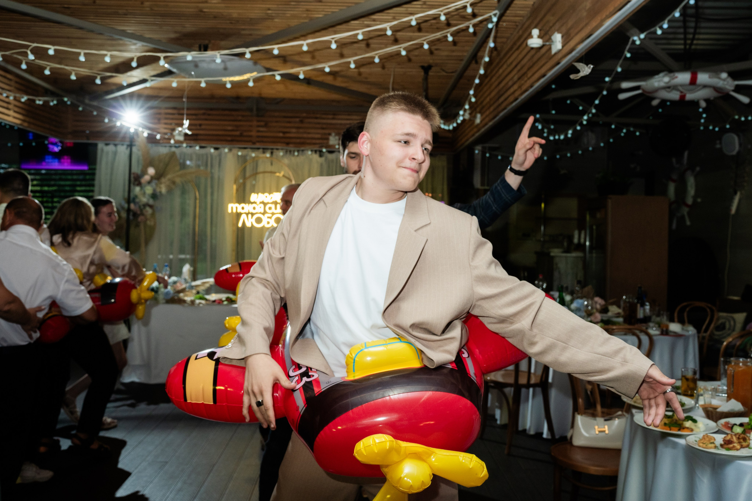 Анна и Николай. Видеограф и Фотограф в Челябинске Ксения и Владимир Рюмины