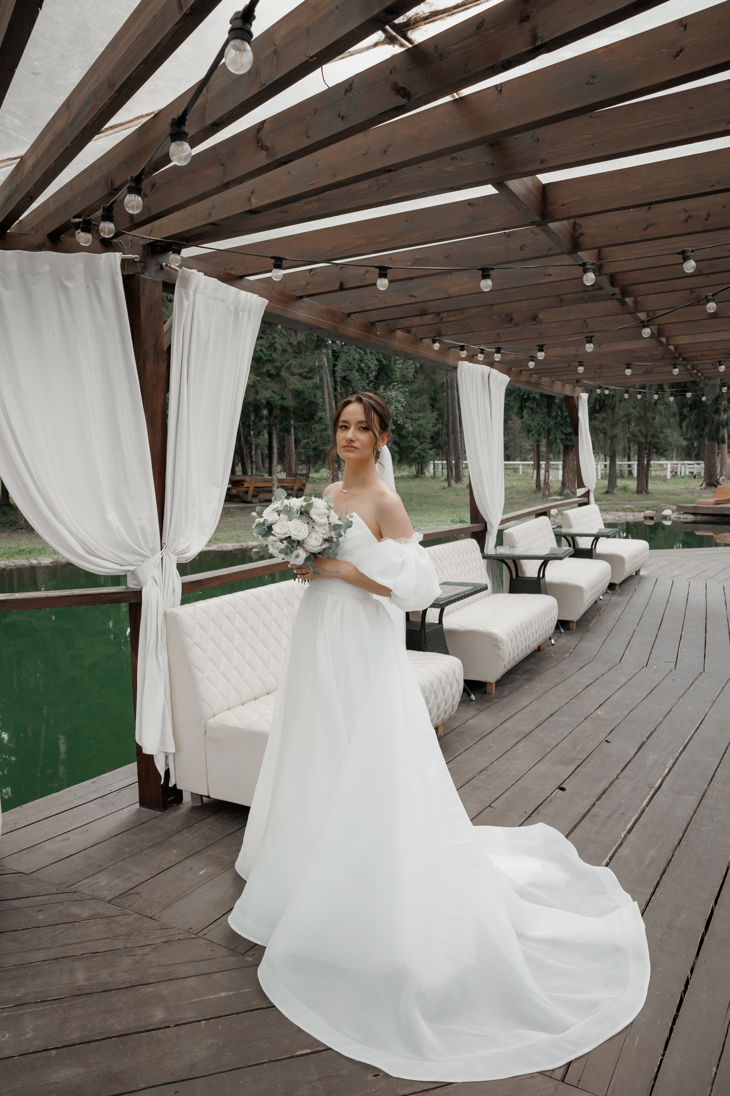 Полина и Дмитрий, загородный клуб «Барин», ЗАГС в г. Пушкино. Свадебный и репортажный фотограф (Москва, Королев и другие)