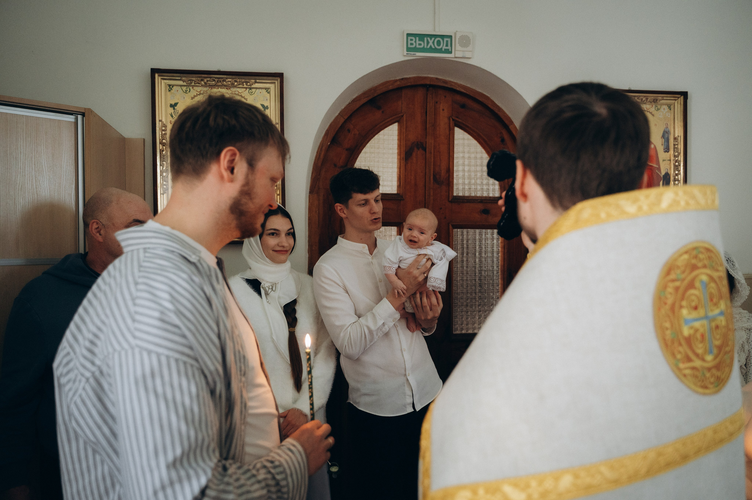 Крещение Артура (Храм Марии Магдалины). Семейный фотограф в Минске Дарья Дреко