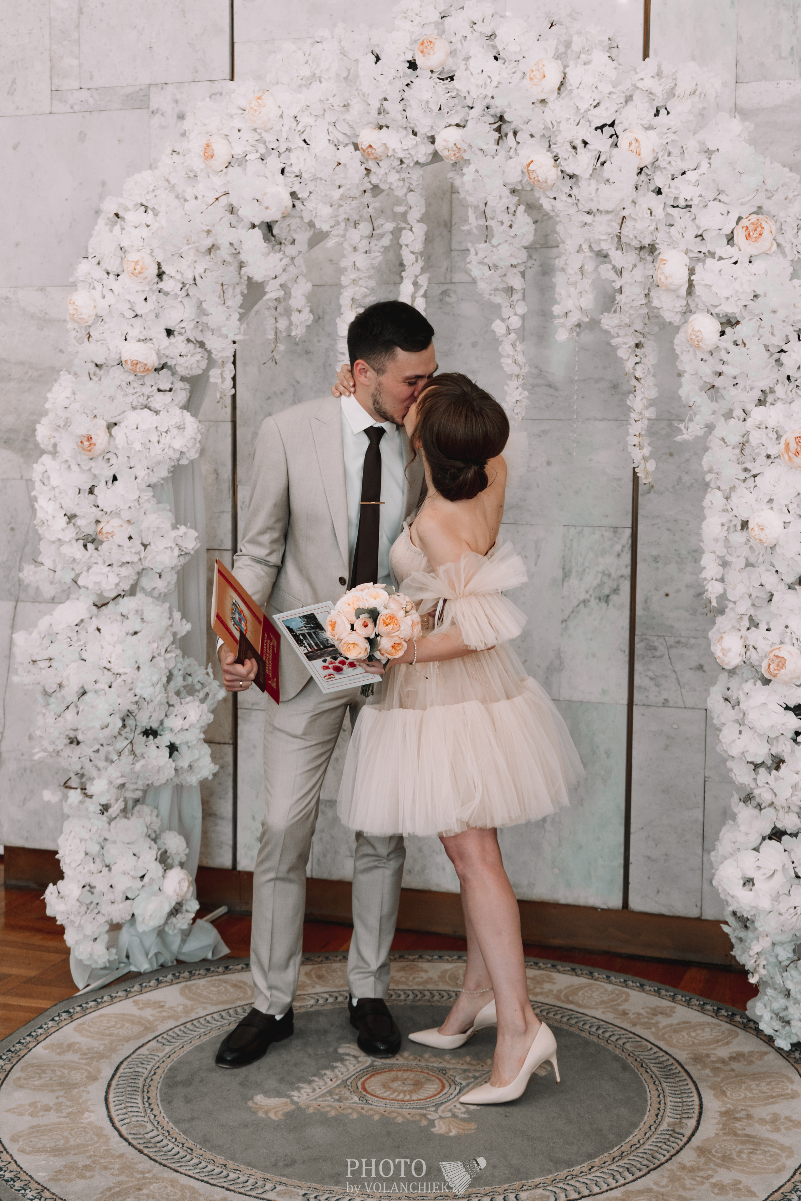 Свадебная фотосессия. Photo by Volanchiek