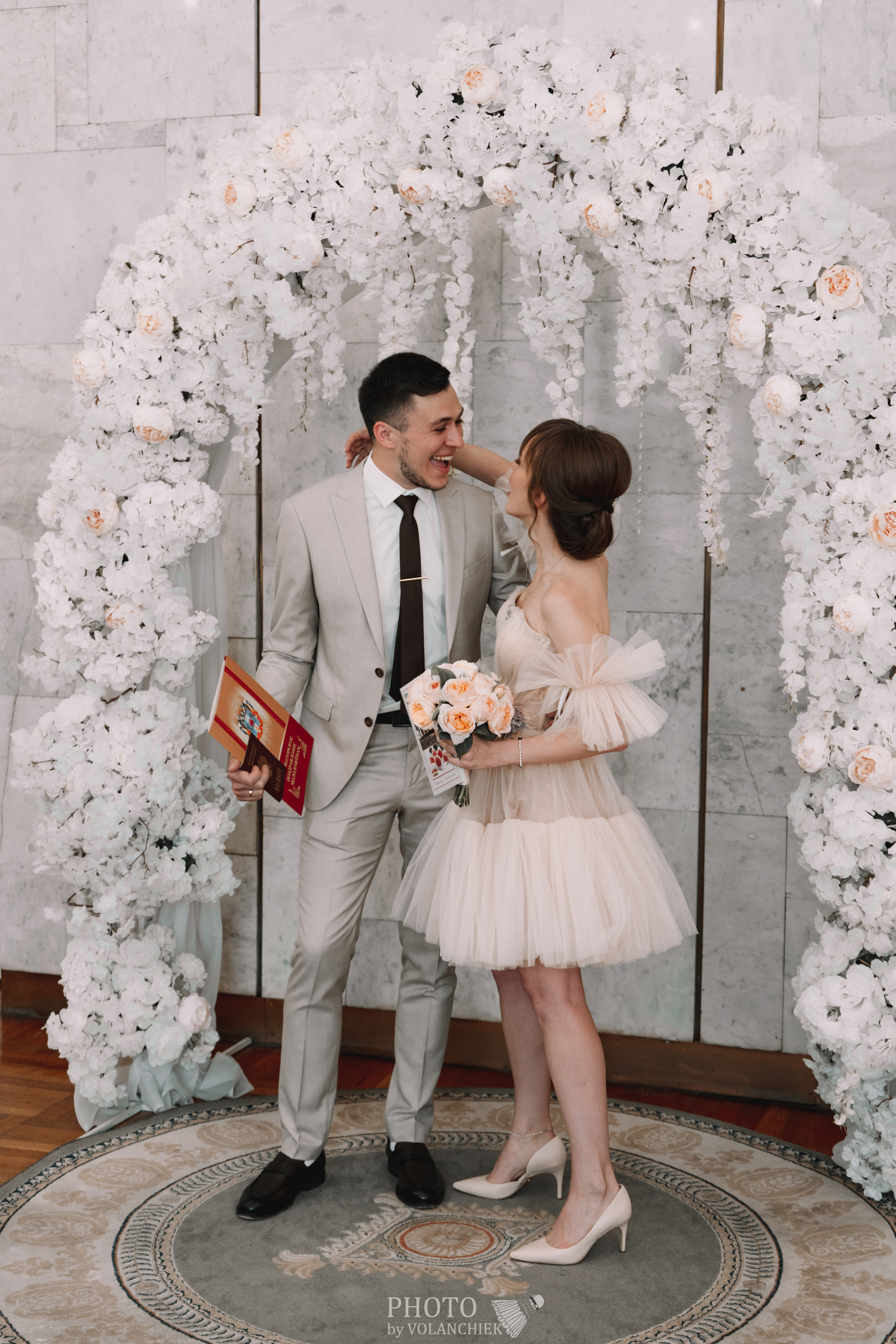 Свадебная фотосессия. Photo by Volanchiek