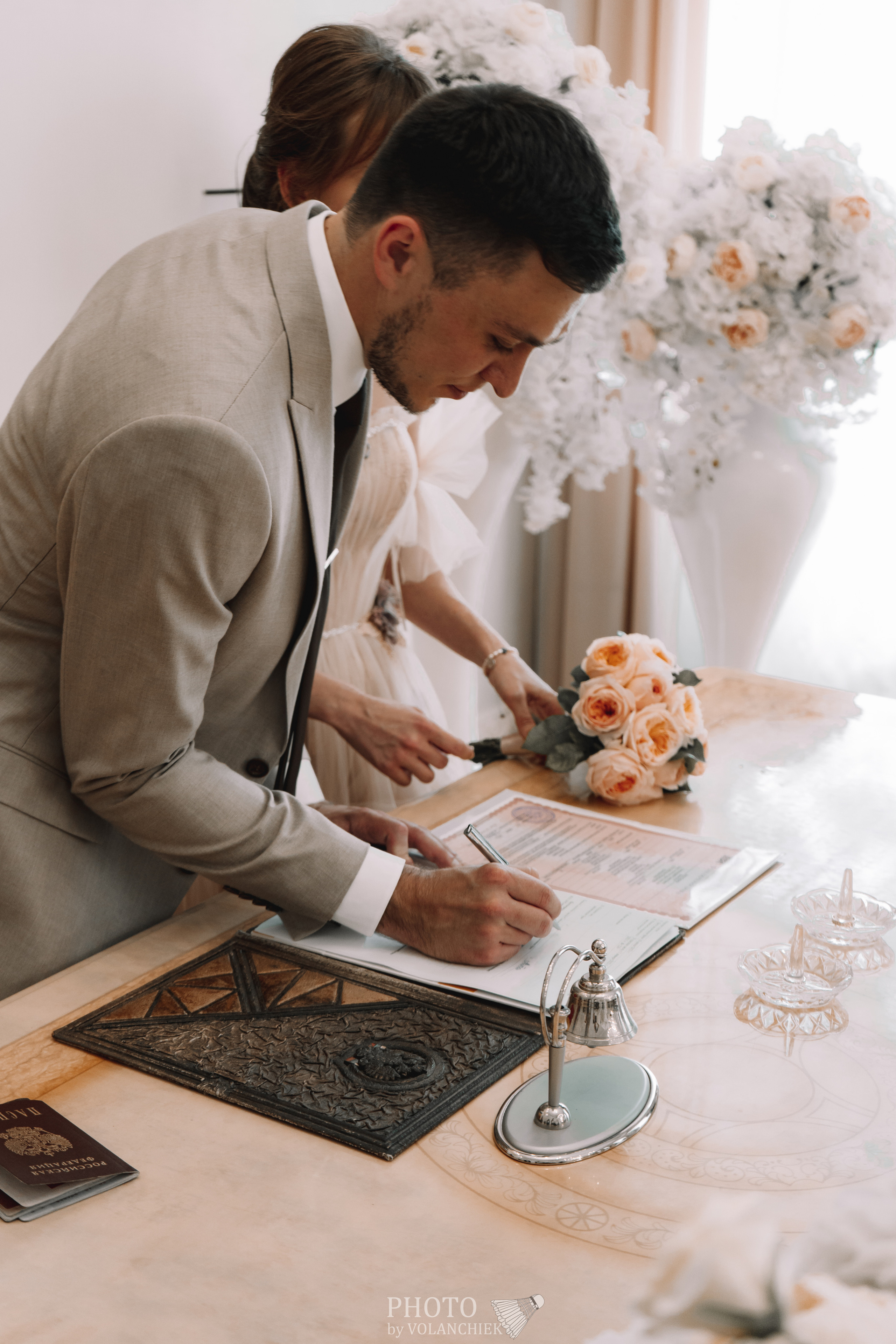 Свадебная фотосессия. Photo by Volanchiek