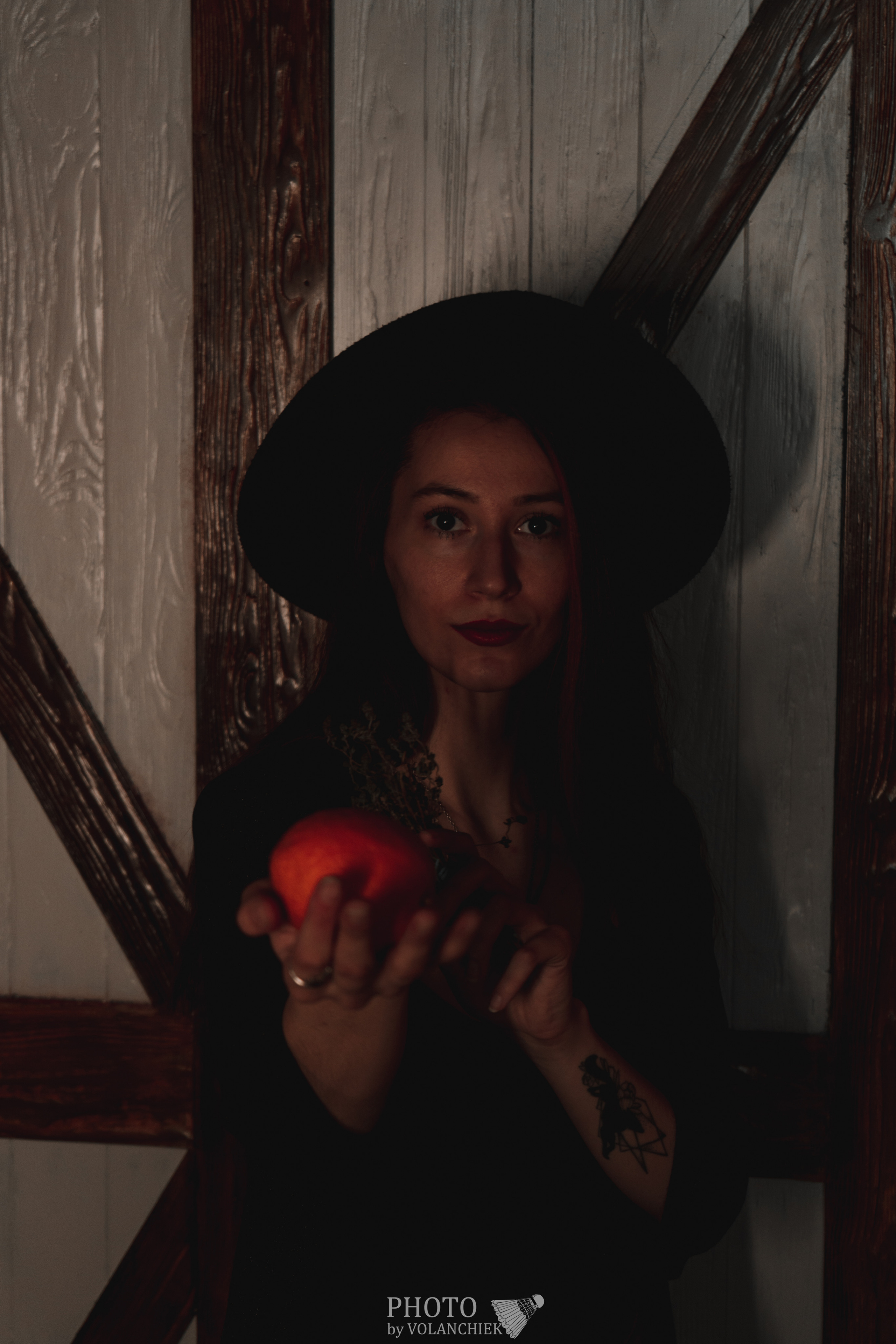 Уличная фотосессия. Photo by Volanchiek