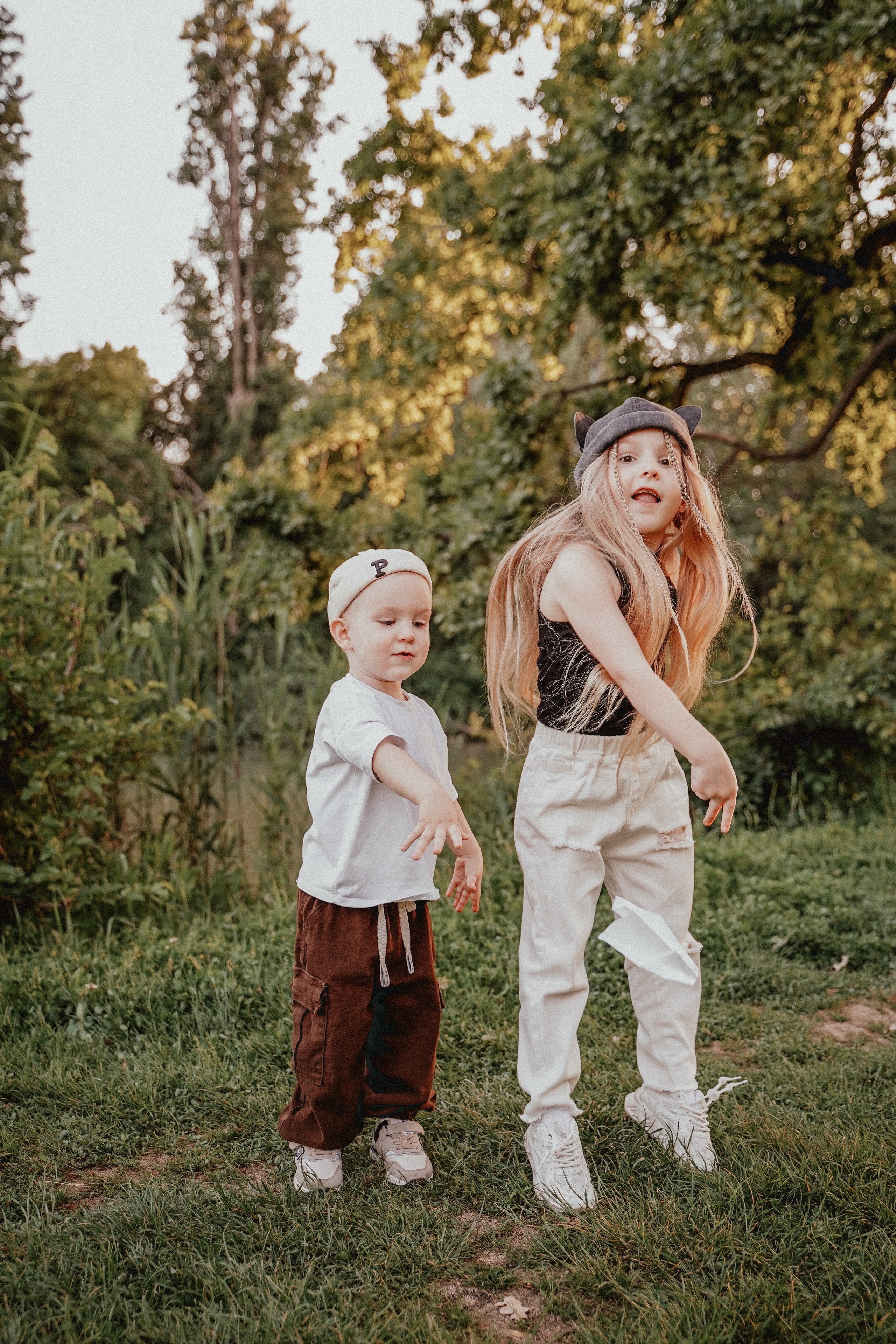 Семейная фотосессия со скейтом и самокатом. Семейный и женский фотограф в Краснодаре Анастасия Приймак