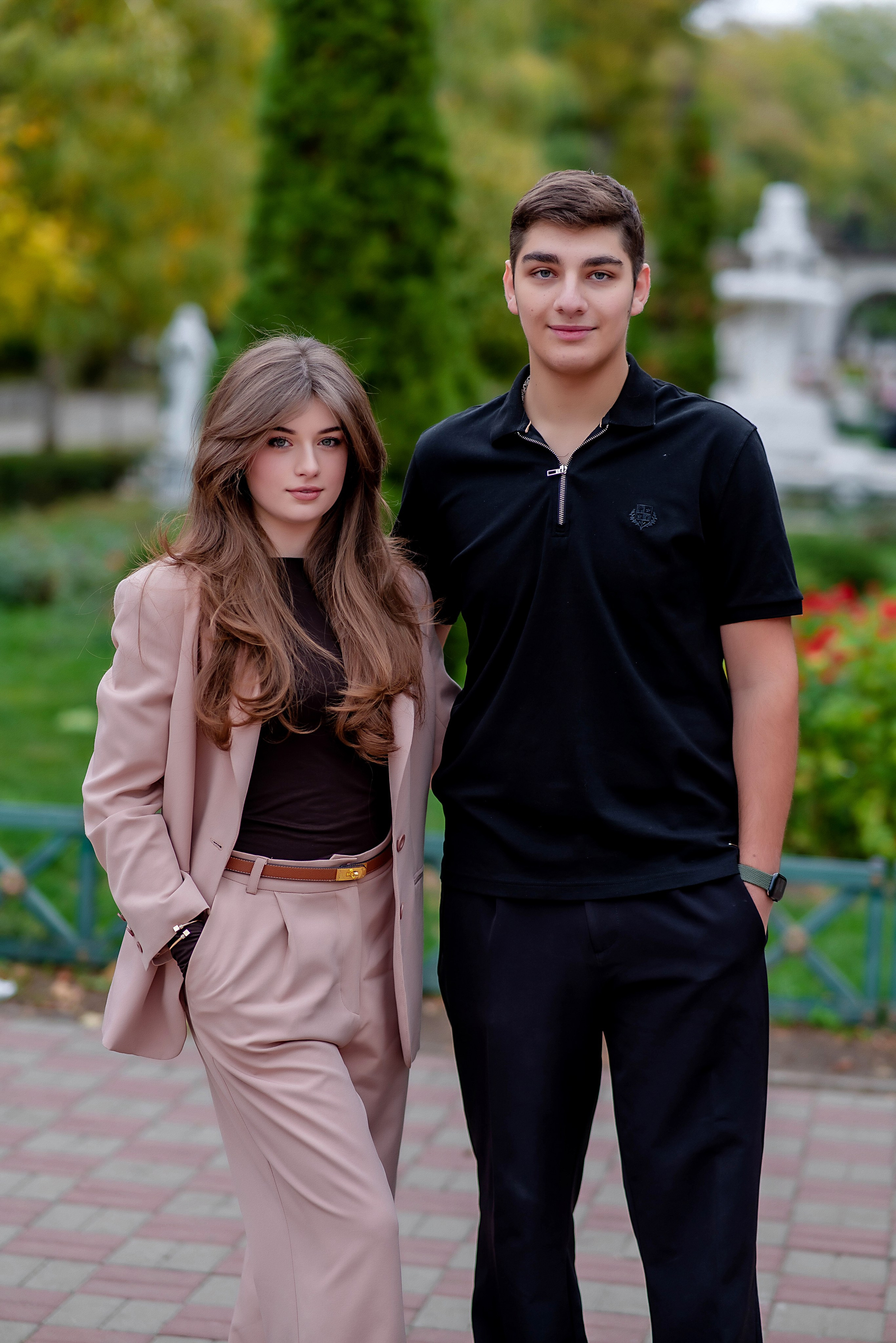 Фотосессия Гимназия № 14 класс 11Б ВЫПУСК 2025. Современные Выпускные Альбомы в Ростове-на-Дону