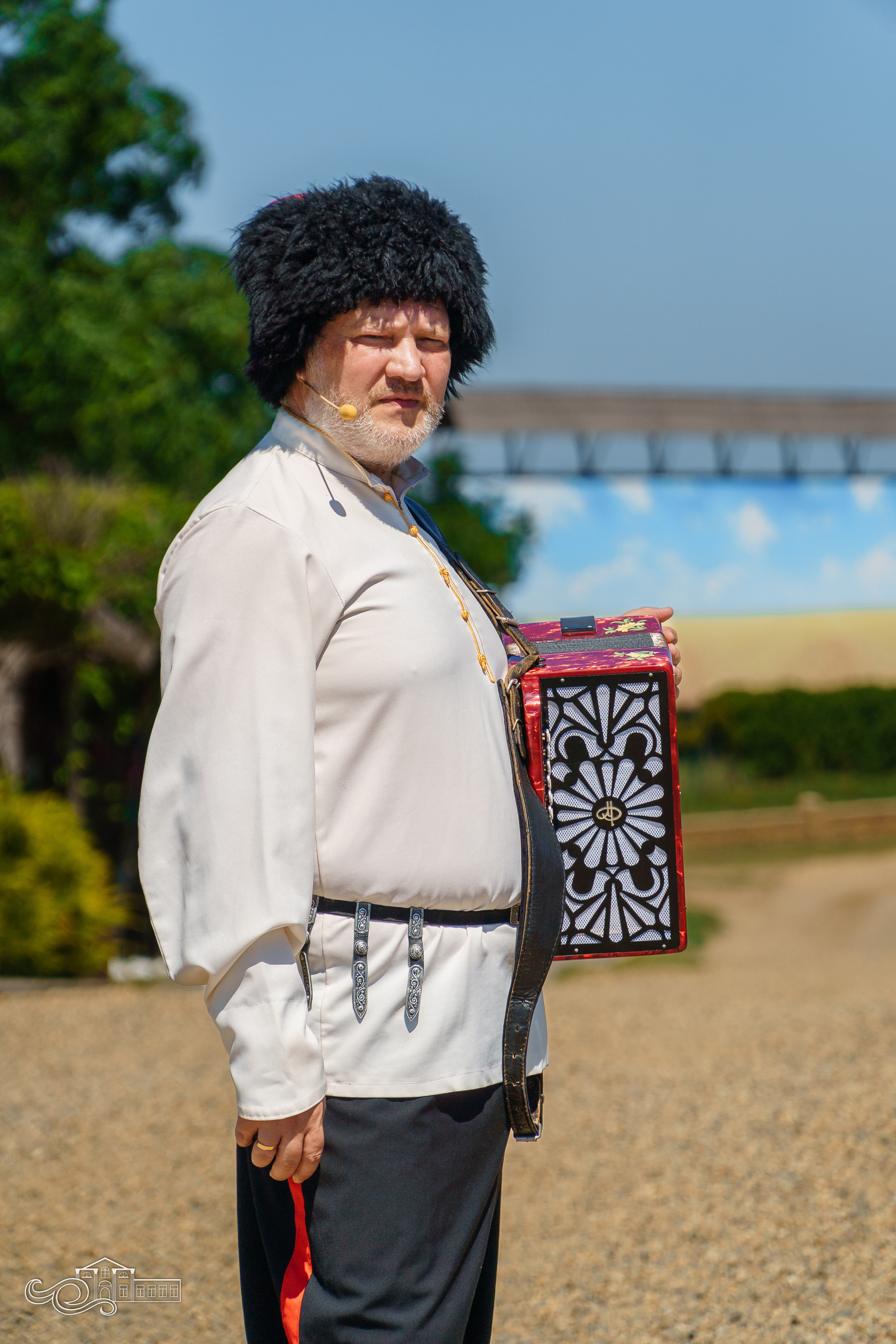 «Кубанская красавица» в Атамани. Новотитаровский Дом культуры