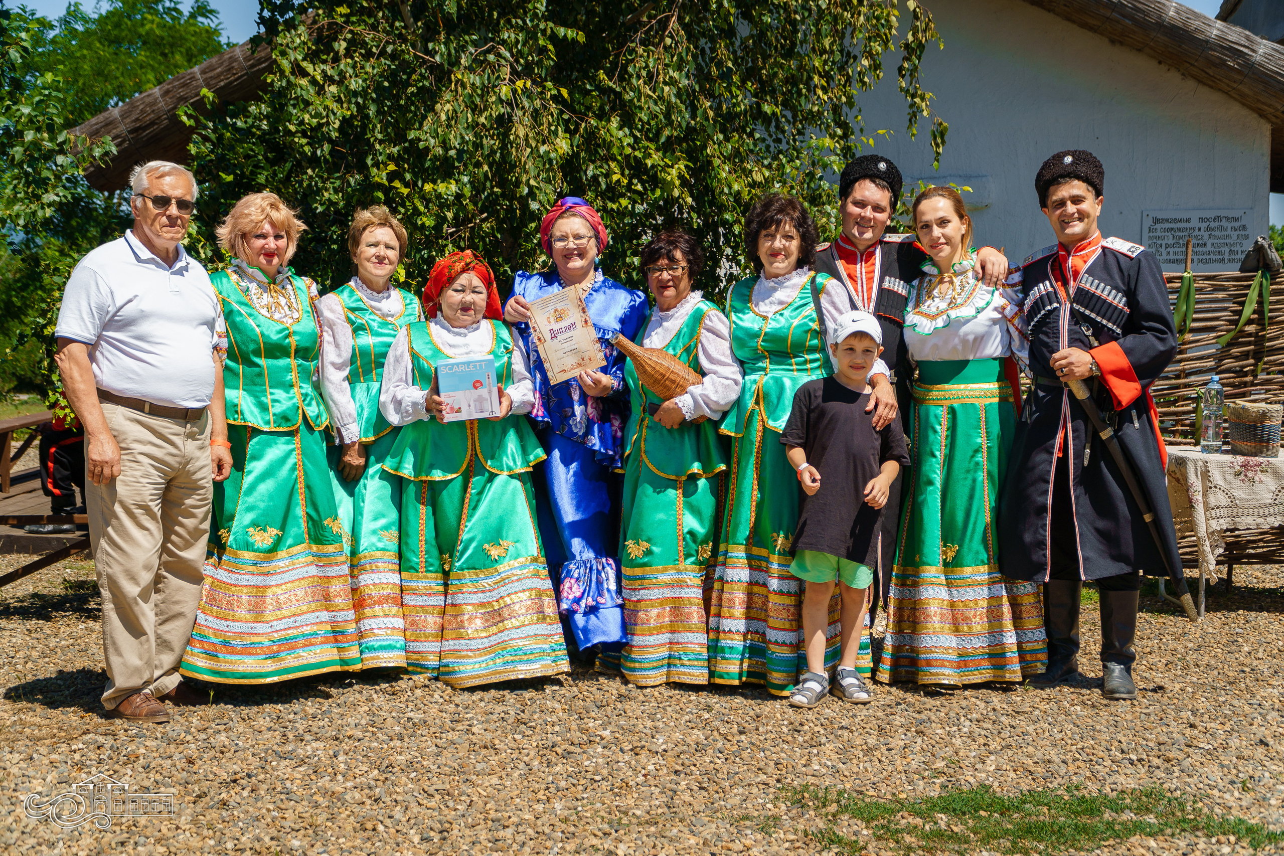 «Кубанская красавица» в Атамани. Новотитаровский Дом культуры