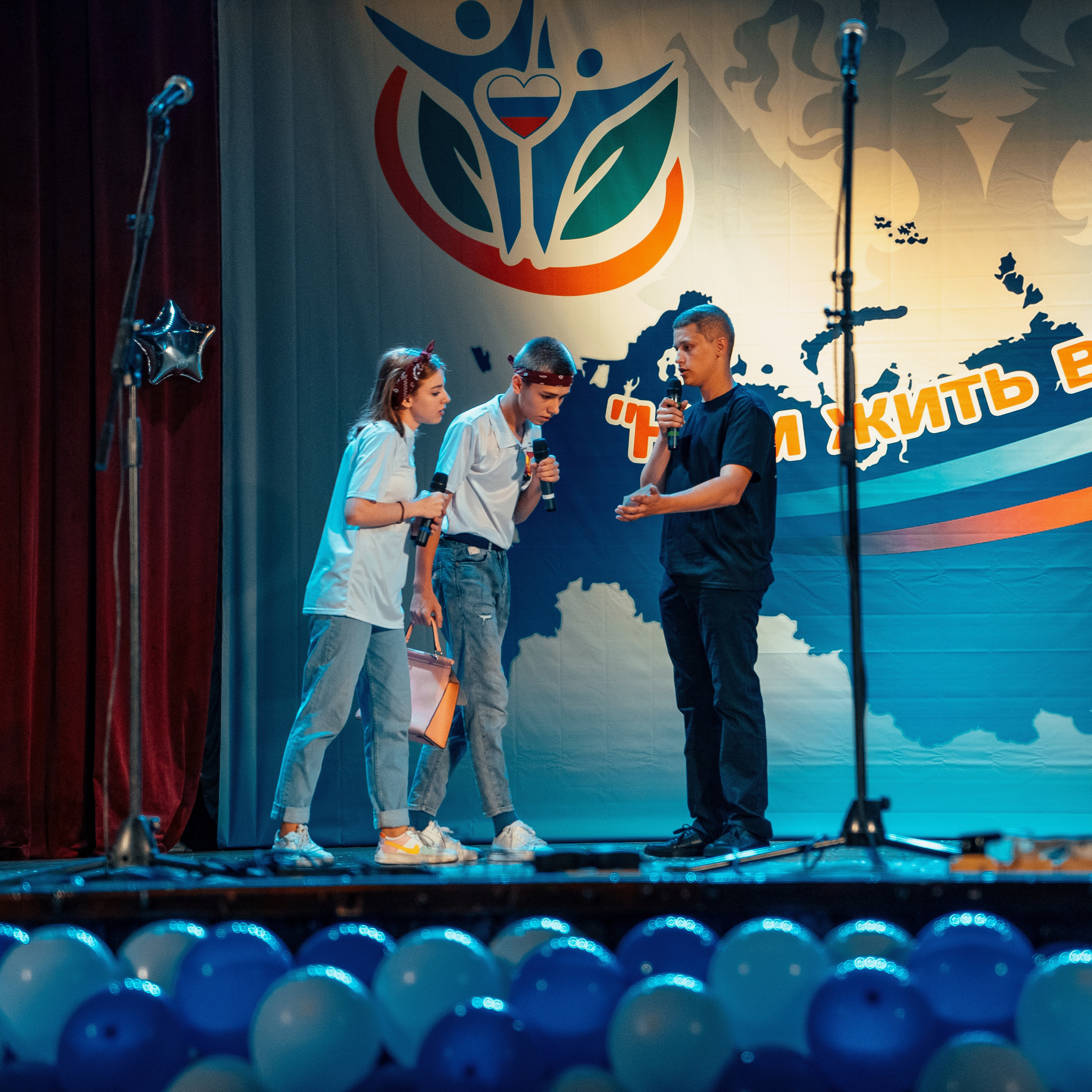 «Нам жить в России». Новотитаровский Дом культуры