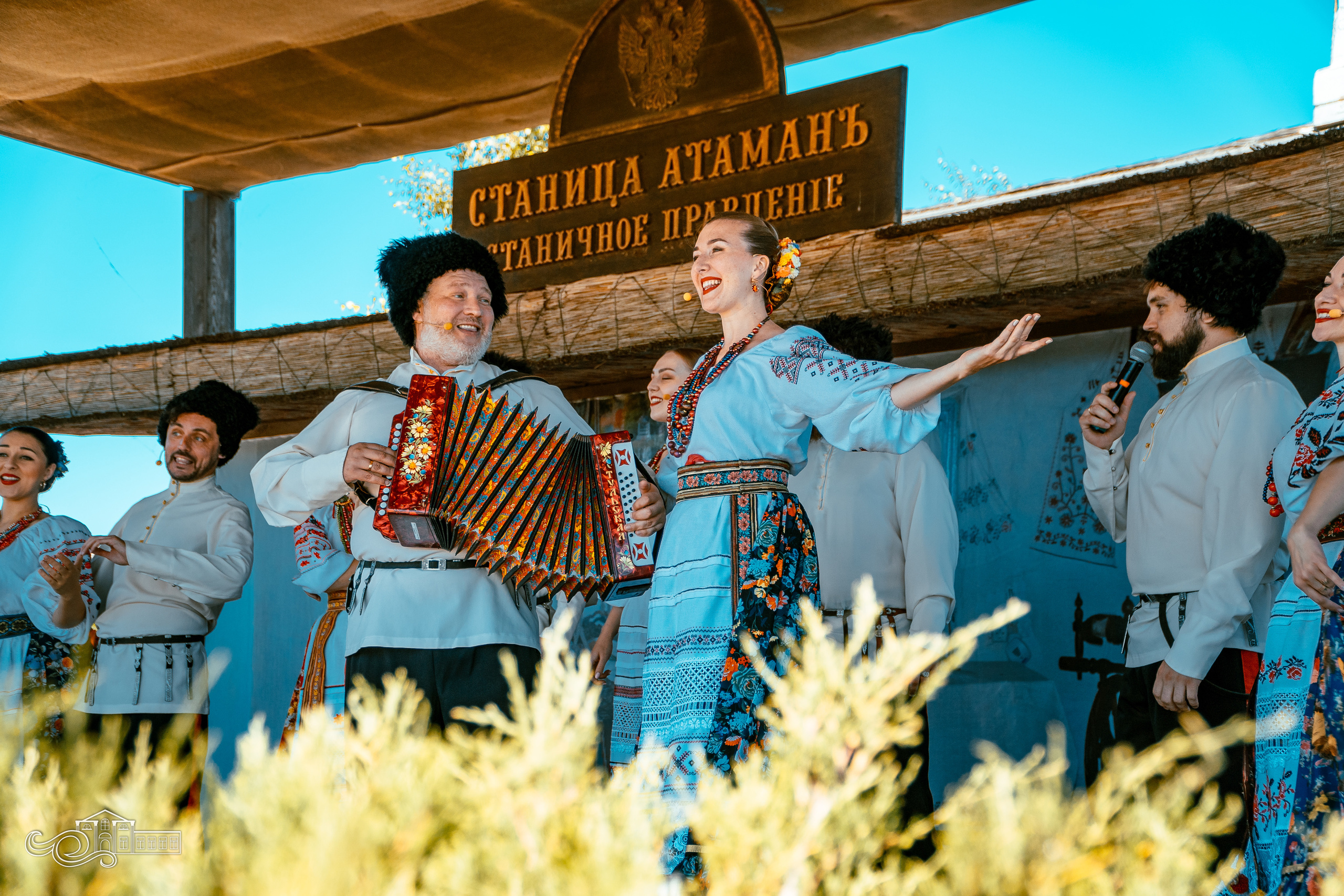 «Кубанская красавица» в Атамани. Новотитаровский Дом культуры