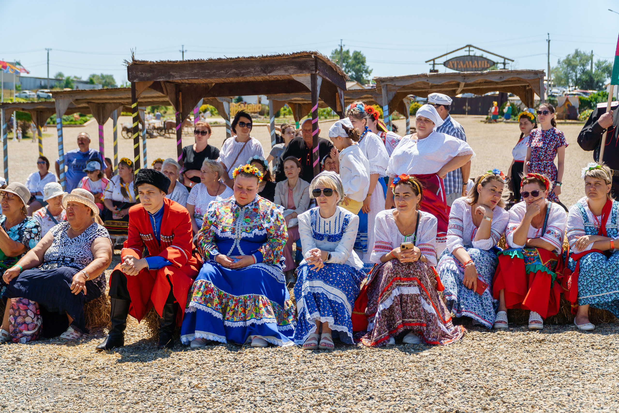 «Кубанская красавица» в Атамани. Новотитаровский Дом культуры