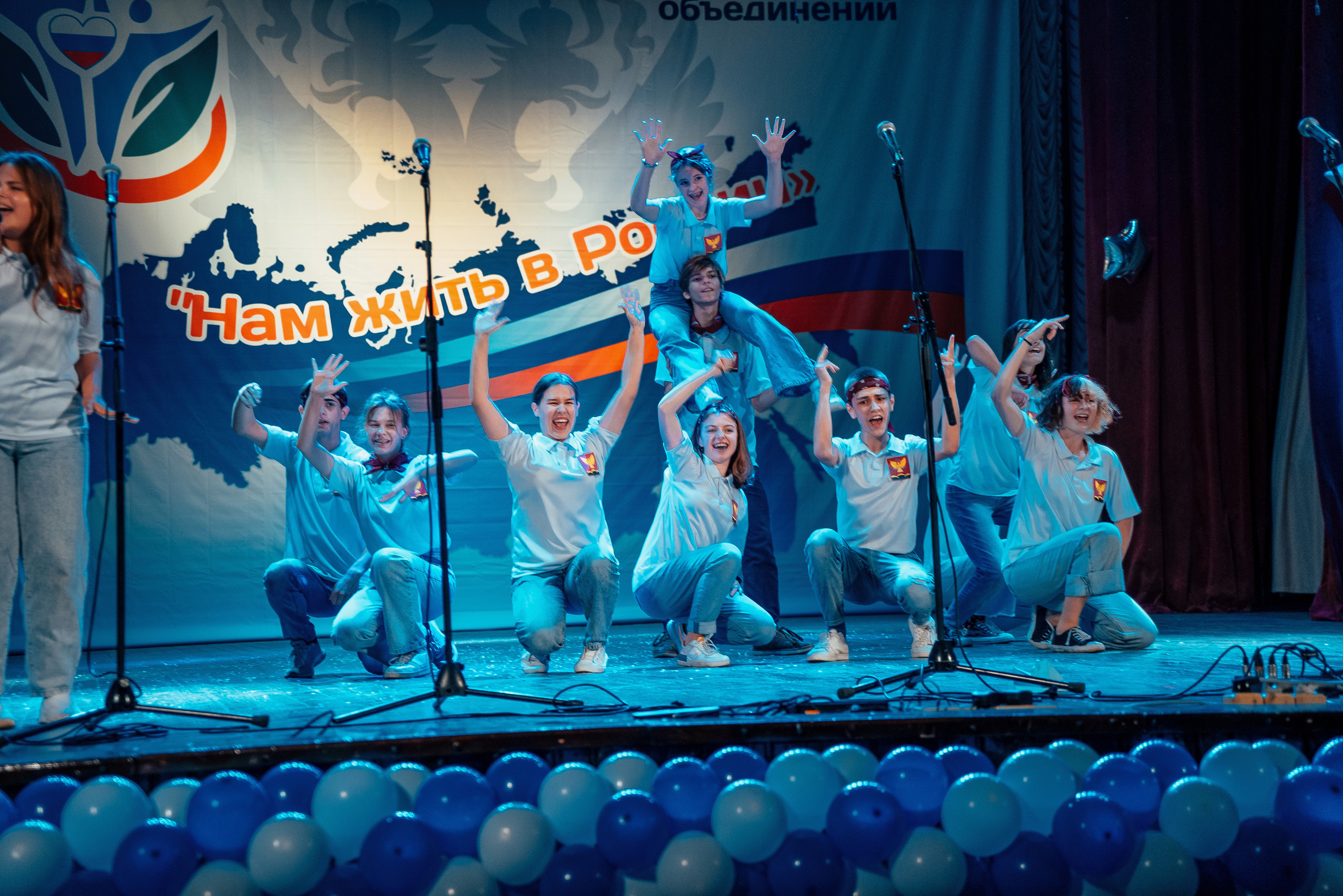 «Нам жить в России». Новотитаровский Дом культуры