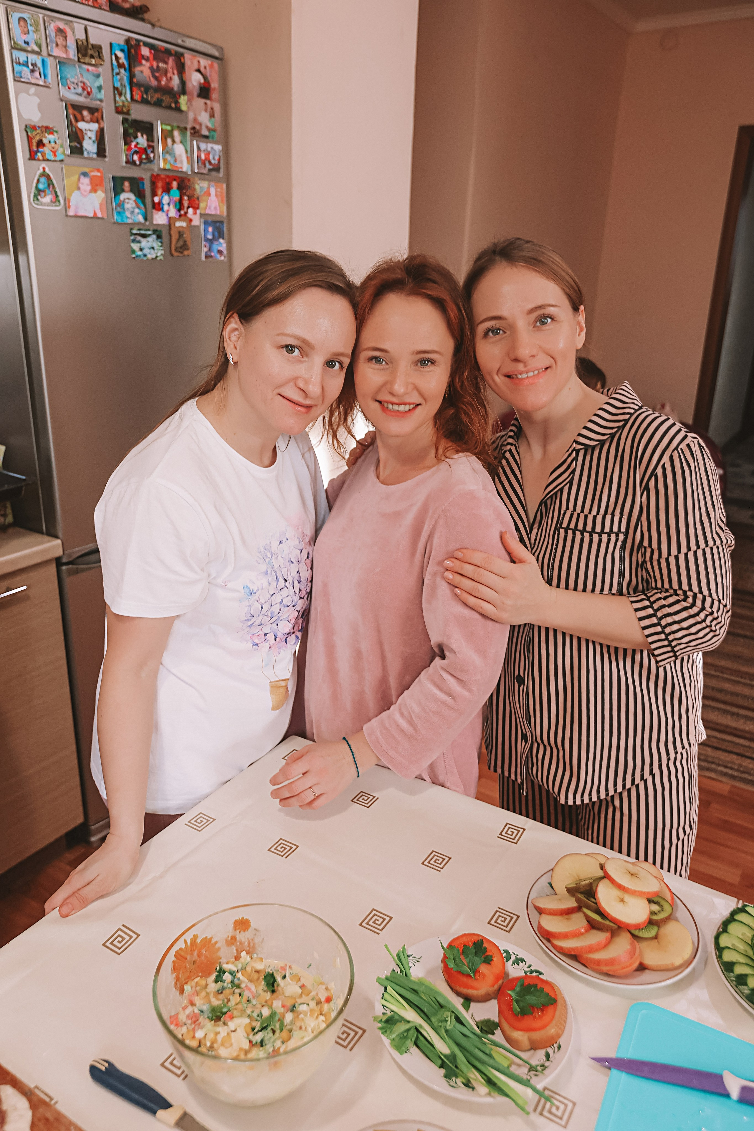 Большая семья репортаж. Семейный фотограф Тюмень, фотограф на роды Салмина Мария