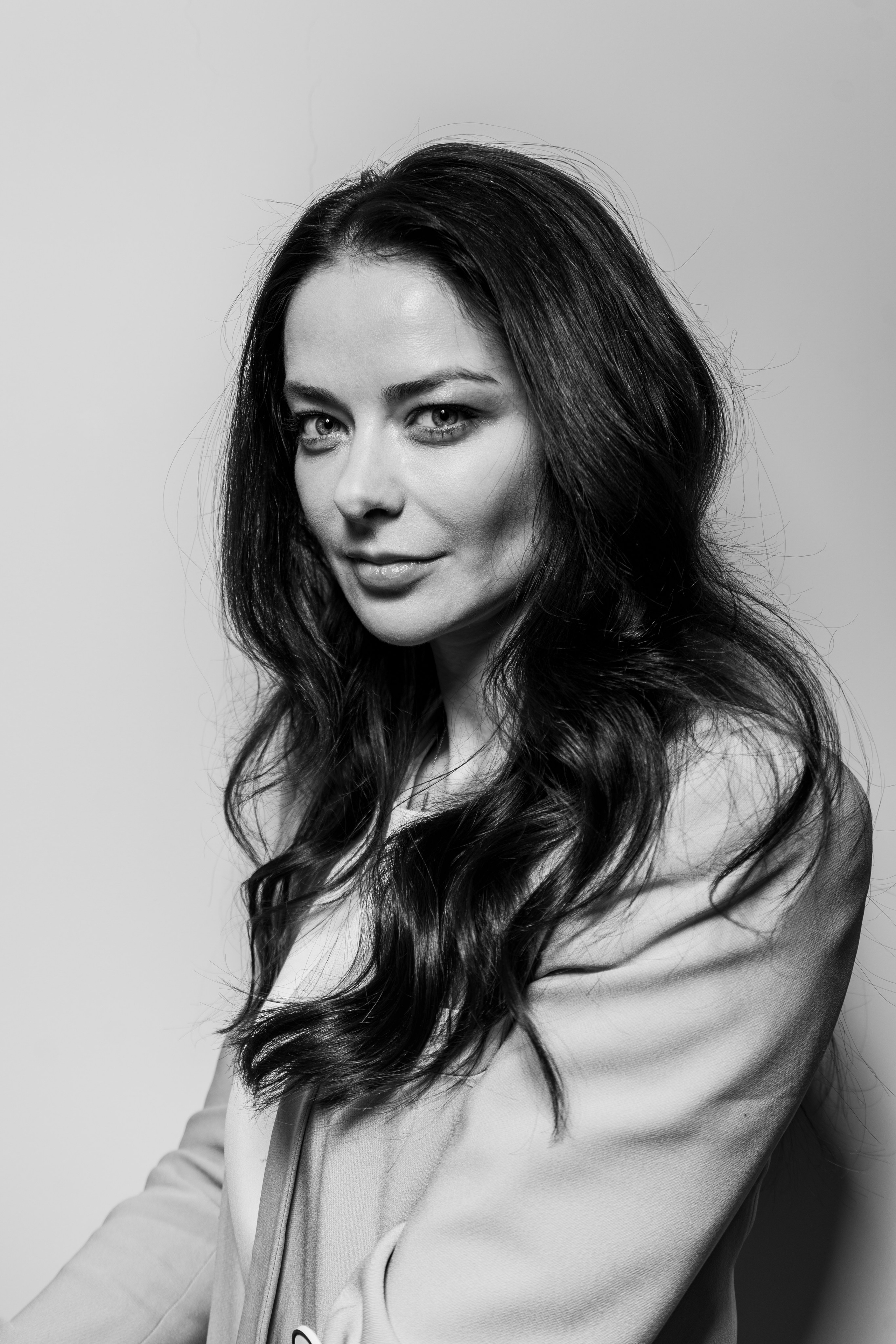 "Acting Portfolio" for aspiring film actors from a professional photographer in the film industry. Dubai, Moscow. Portrait photographer Moscow, UAE, Oleg Koshmarov