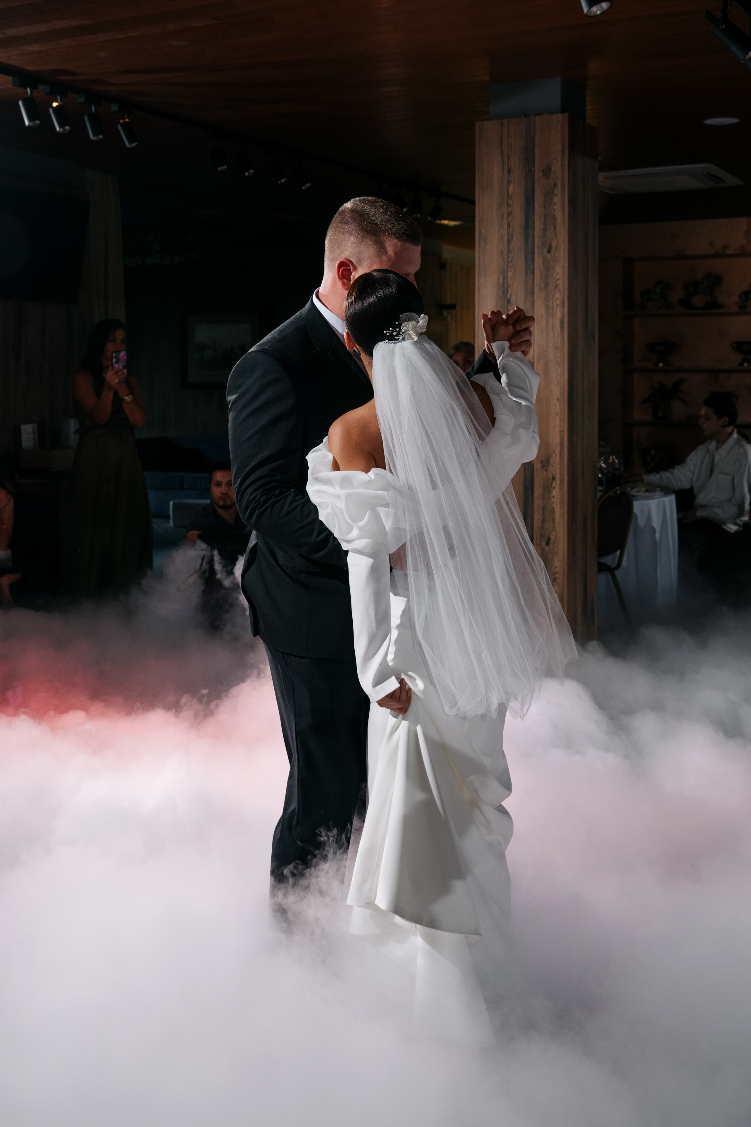 Свадьба в КСК Звёздный. Свадебный и семейный фотограф Виктория Носачёва. Щелково, Москва и МО