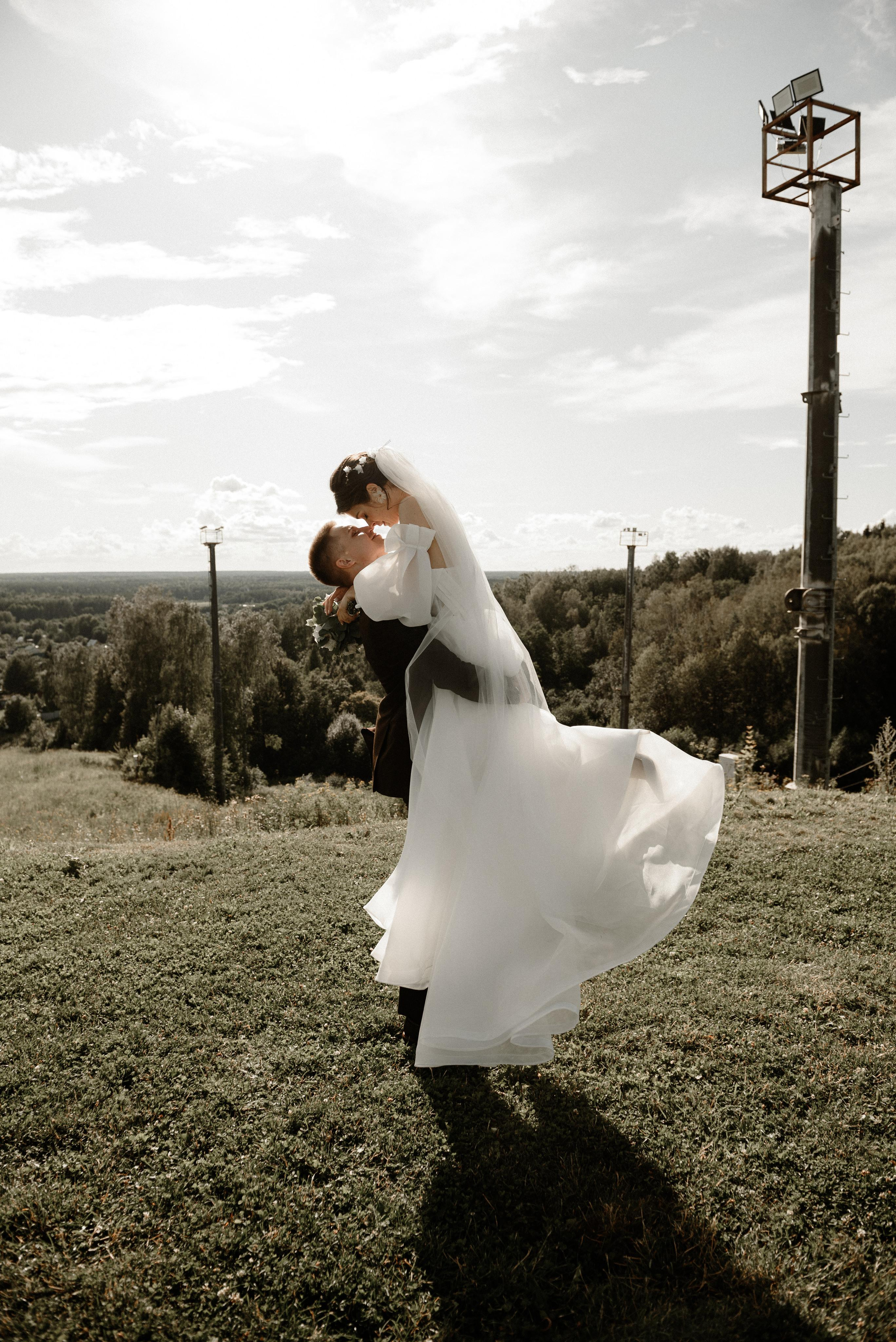 Артём и Елизавета. Свадебный фотограф в Ярославле и Москве Руслан Иософатов