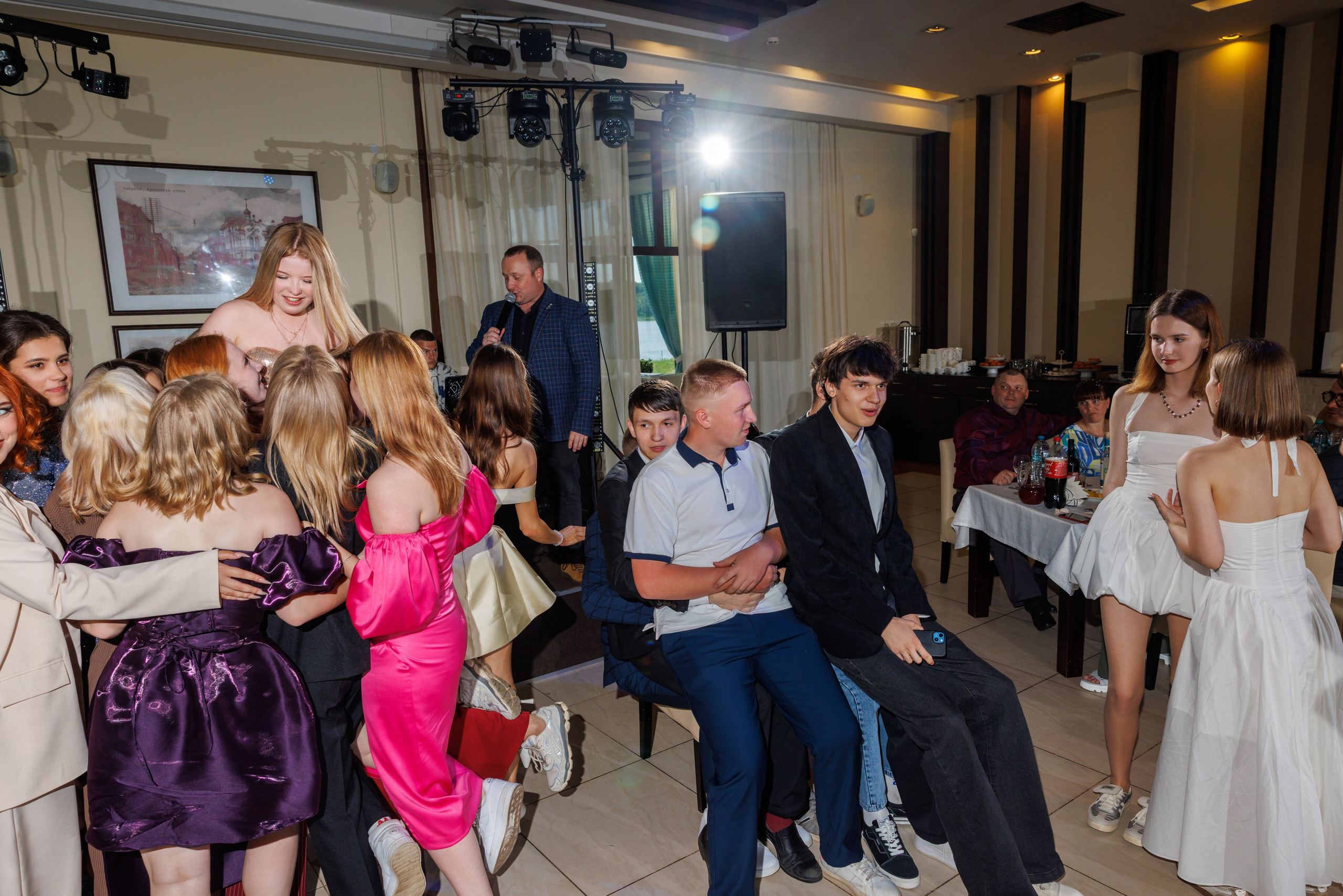 Выпускной 2025 Шк 10. Коммерческий фотограф Андрей Тремасов