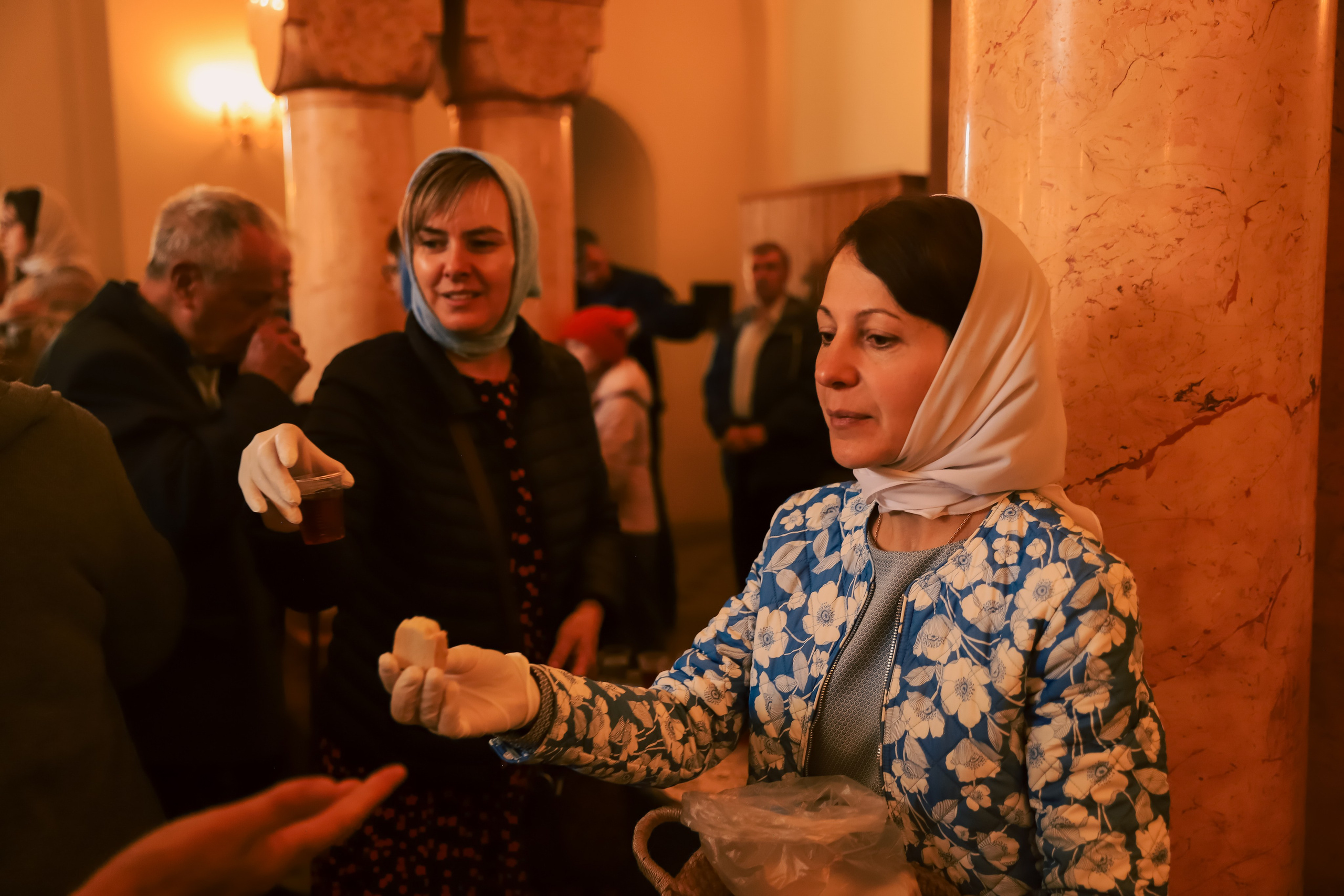 Служба в церкви