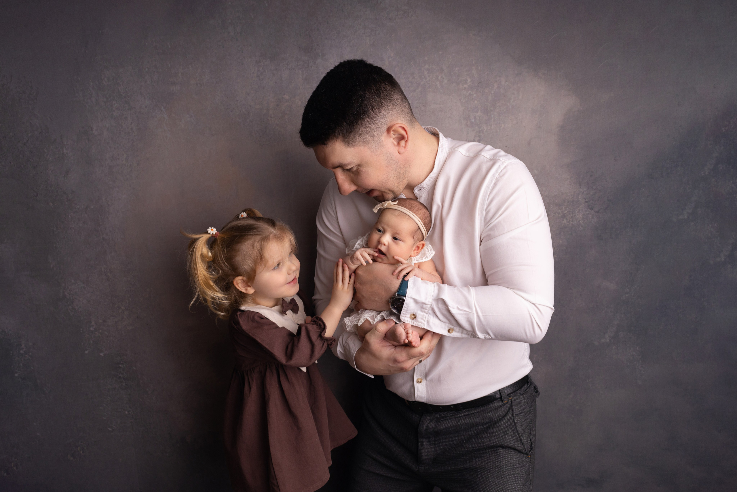 Семейные кадры от Elvira Kamaeva. Фотограф новорожденных малышей в Омске и Омской области Эльвира Камаева