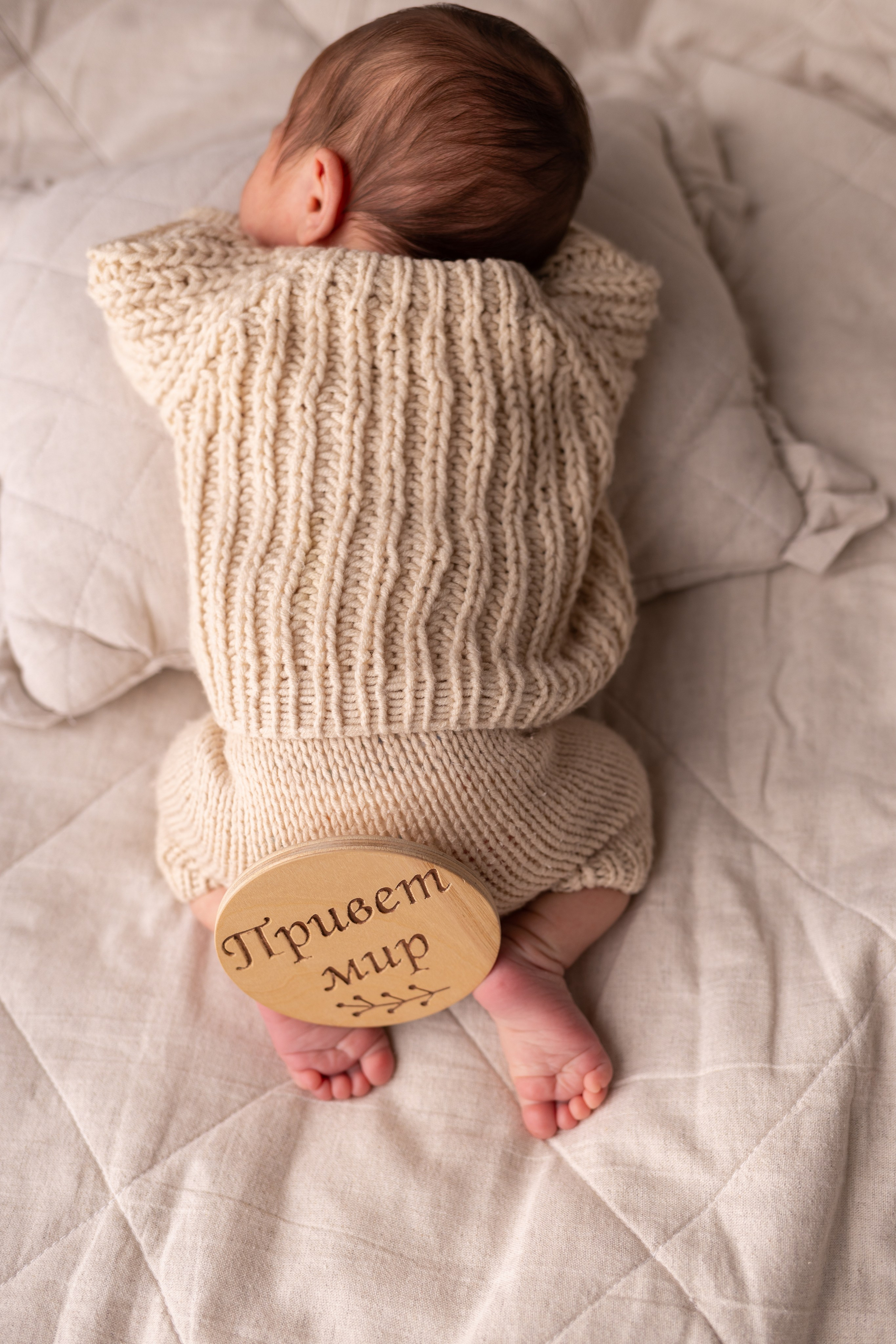 Newborn съемка в стиле Лайф. Фотограф новорожденных малышей в Омске и Омской области Эльвира Камаева