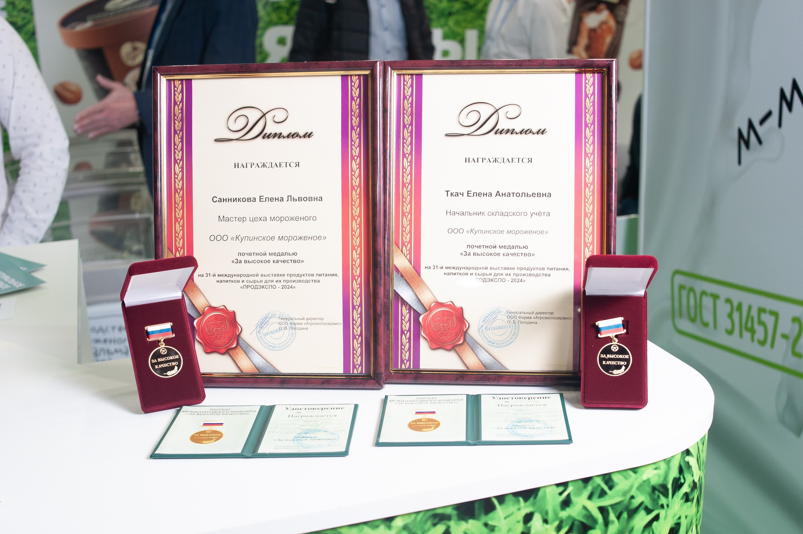 Бизнес контент фотограф, репортаж, выпускной, конференция, выставка. Семейный фотограф Новосибирск Алина Александрова