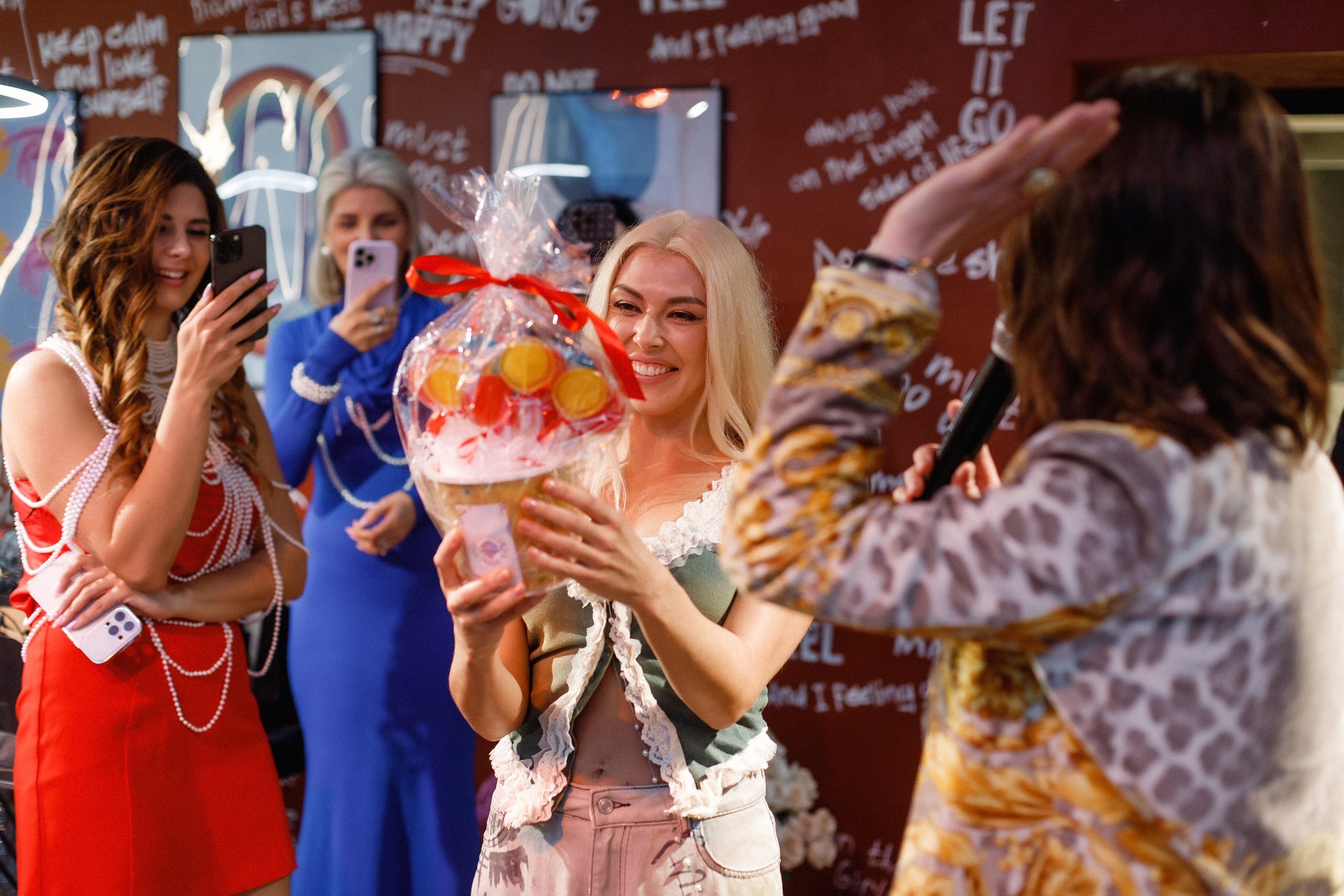 QUEEN KHV [12 ЛЕТ]. СВОИ. ФОТООТЧЕТЫ-СОБЫТИЯ-МЕСТА