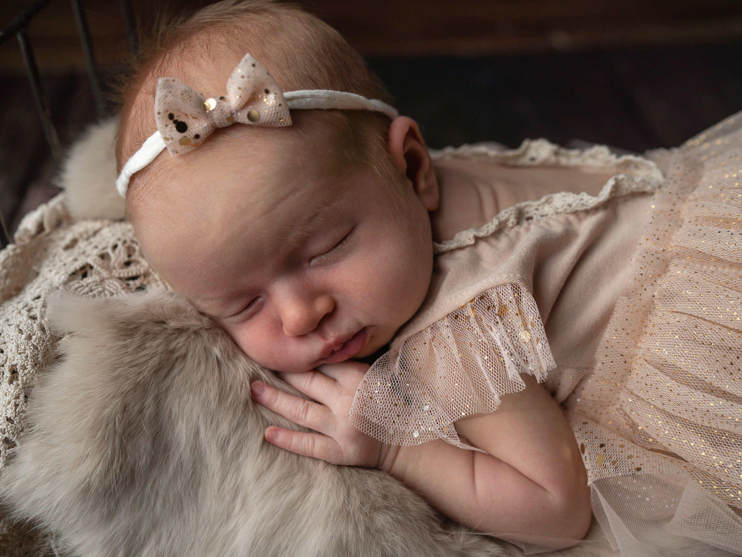 НьюБорн Алиса. Фотограф Зинаида Евдокимова