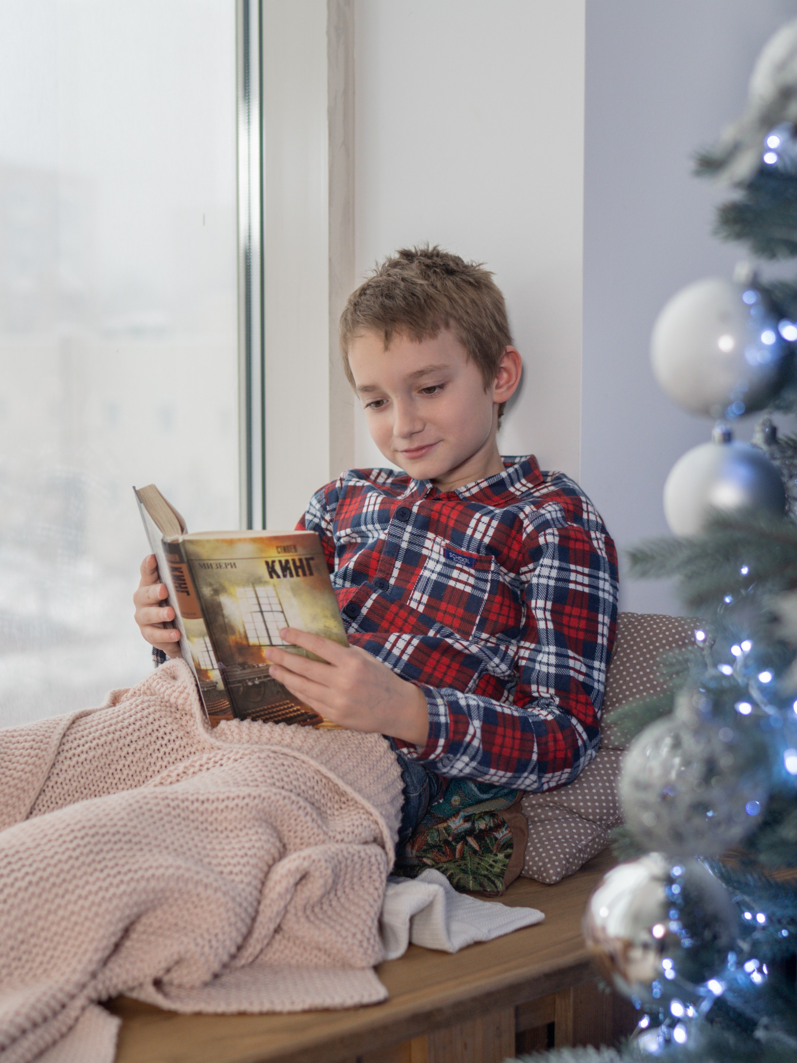 С бабушками. Фотограф Зинаида Евдокимова