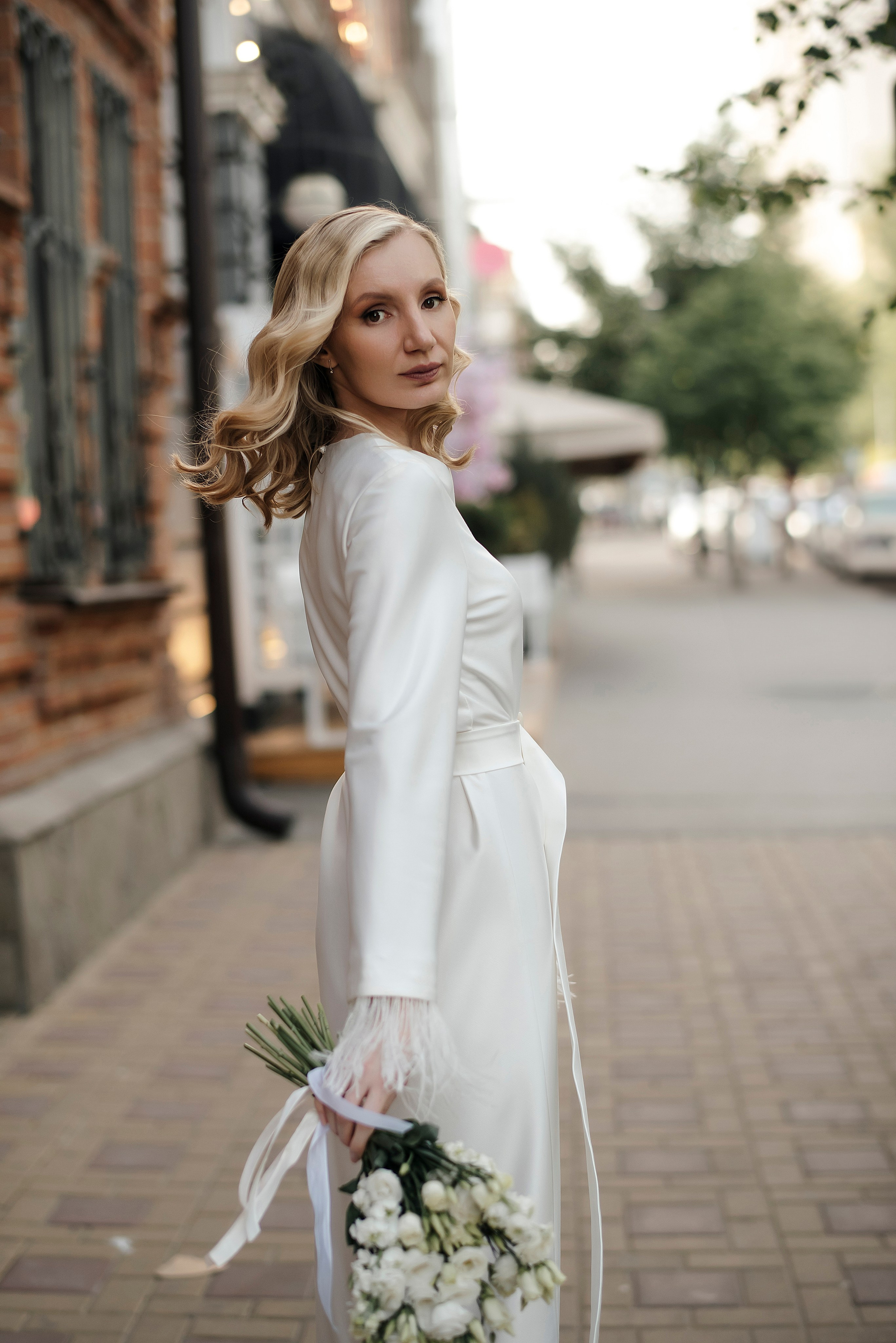 Прогулка по Большой Садовой. Свадебный фотограф Ростов-на-Дону от 4 400 руб. |Кристина Гайсенюк