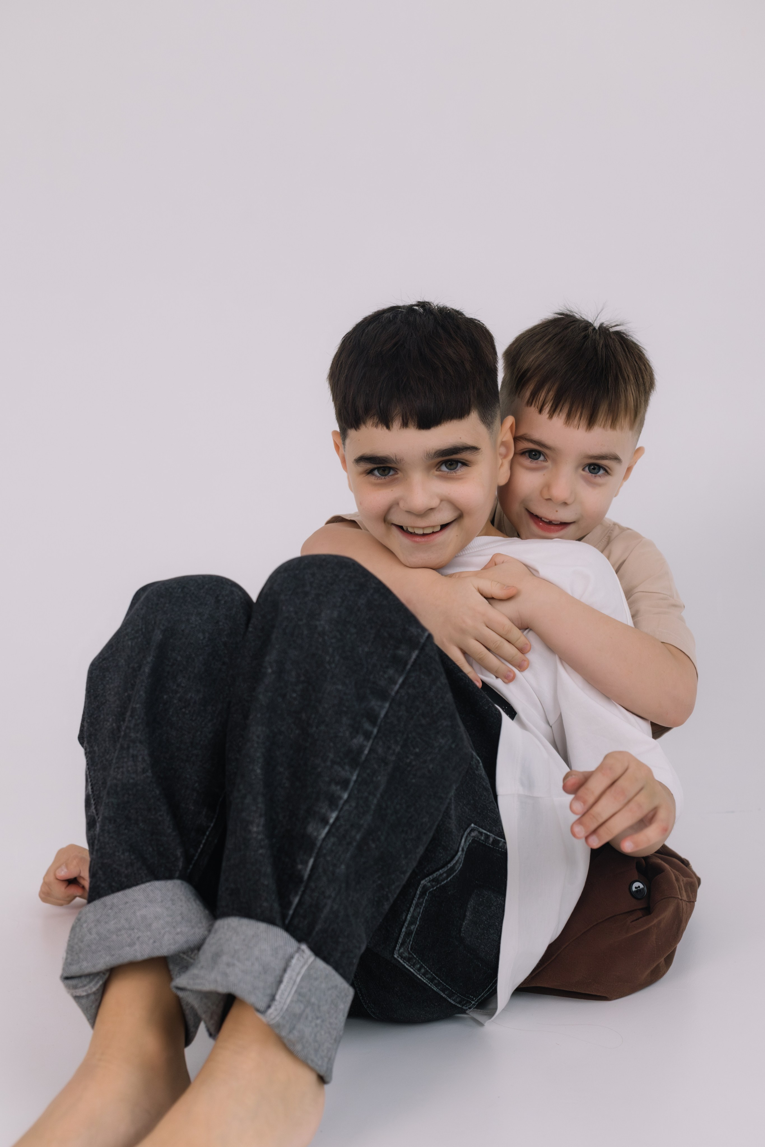 Жора, Ксюша, Владимир и Никита. Семейный фотограф в Волгограде Надежда Головко