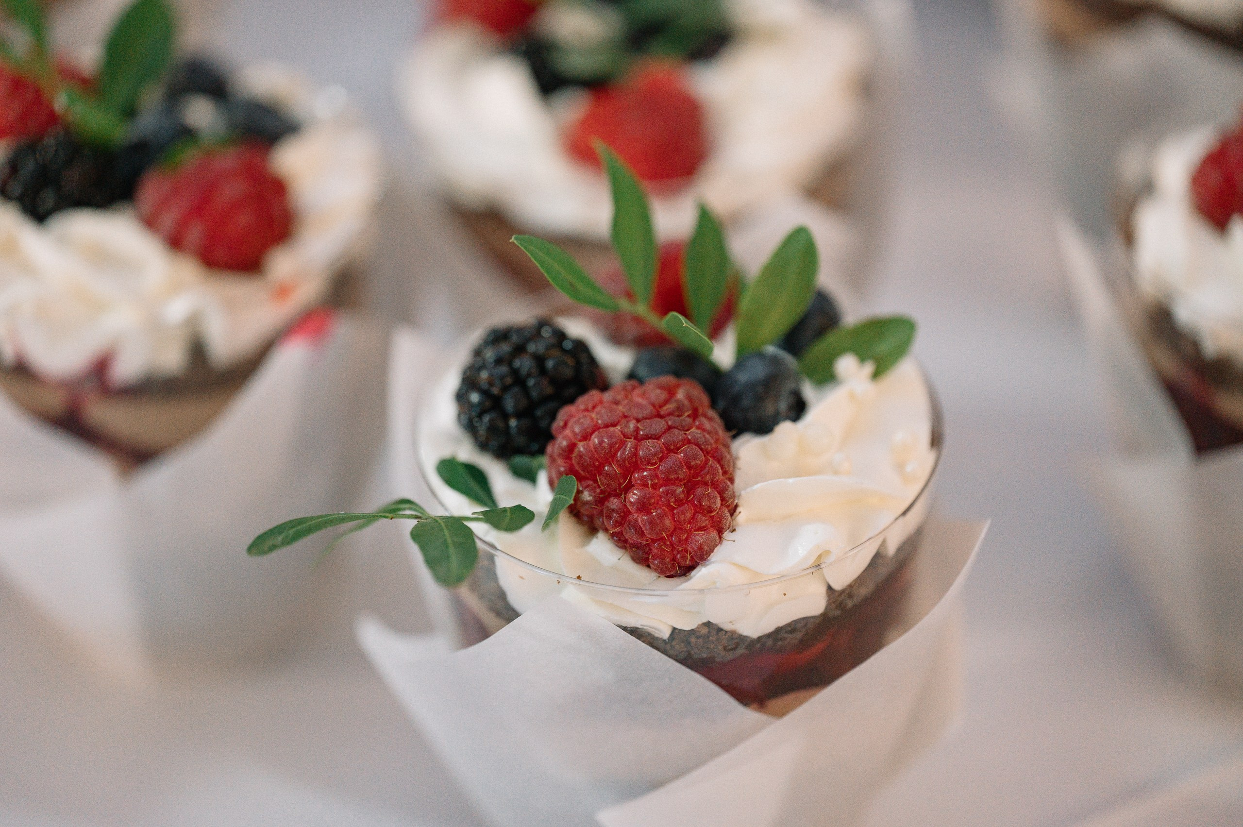 Roman + Angela. Фотограф/видеомейкер в Минске, Москве, Витебске, видеосьемка