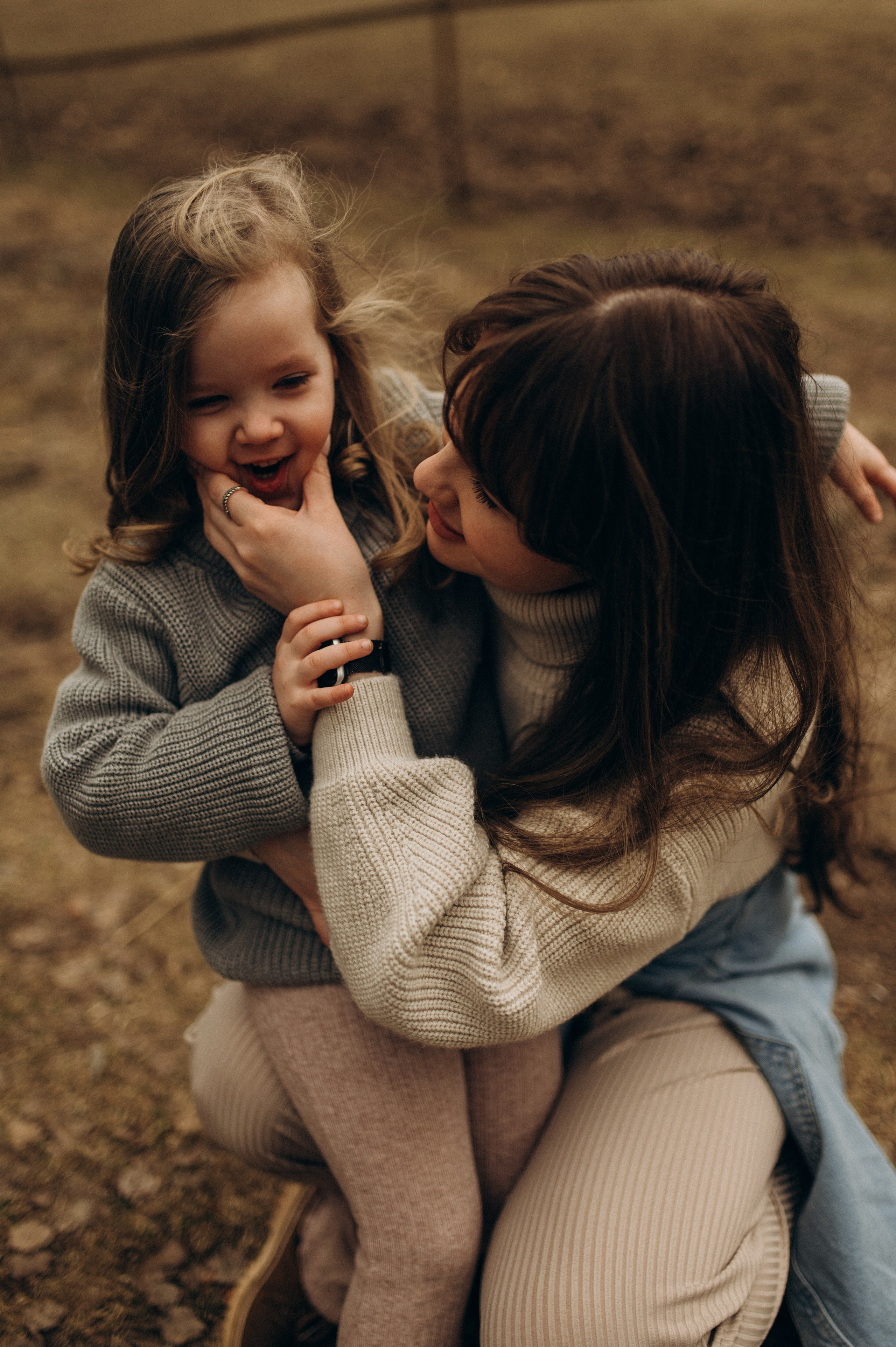 На конюшне. Семейный фотограф Нагорнова Виктория