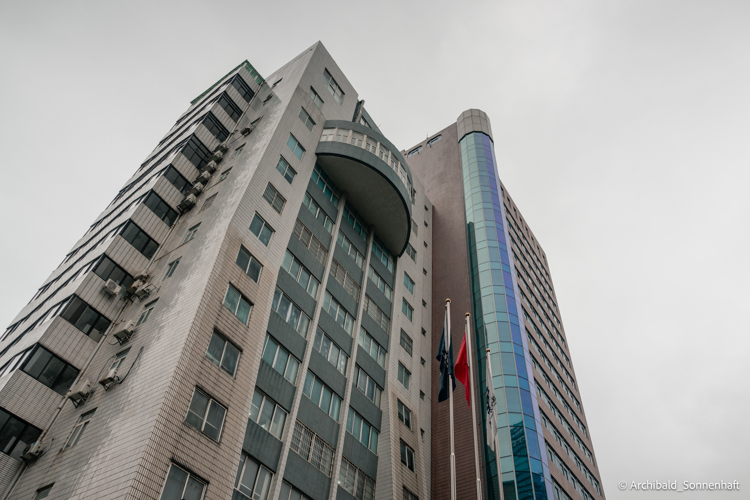 Week trip to GZ. Photographer in Guangzhou, China. Archibald Sonnenhaft