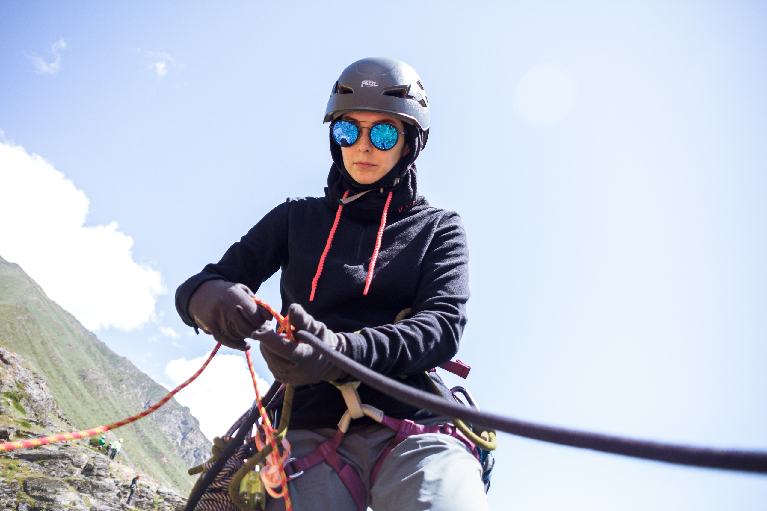 Тренировка на скалах в альплагере (Пример съемки). Фотограф Котий Даниил