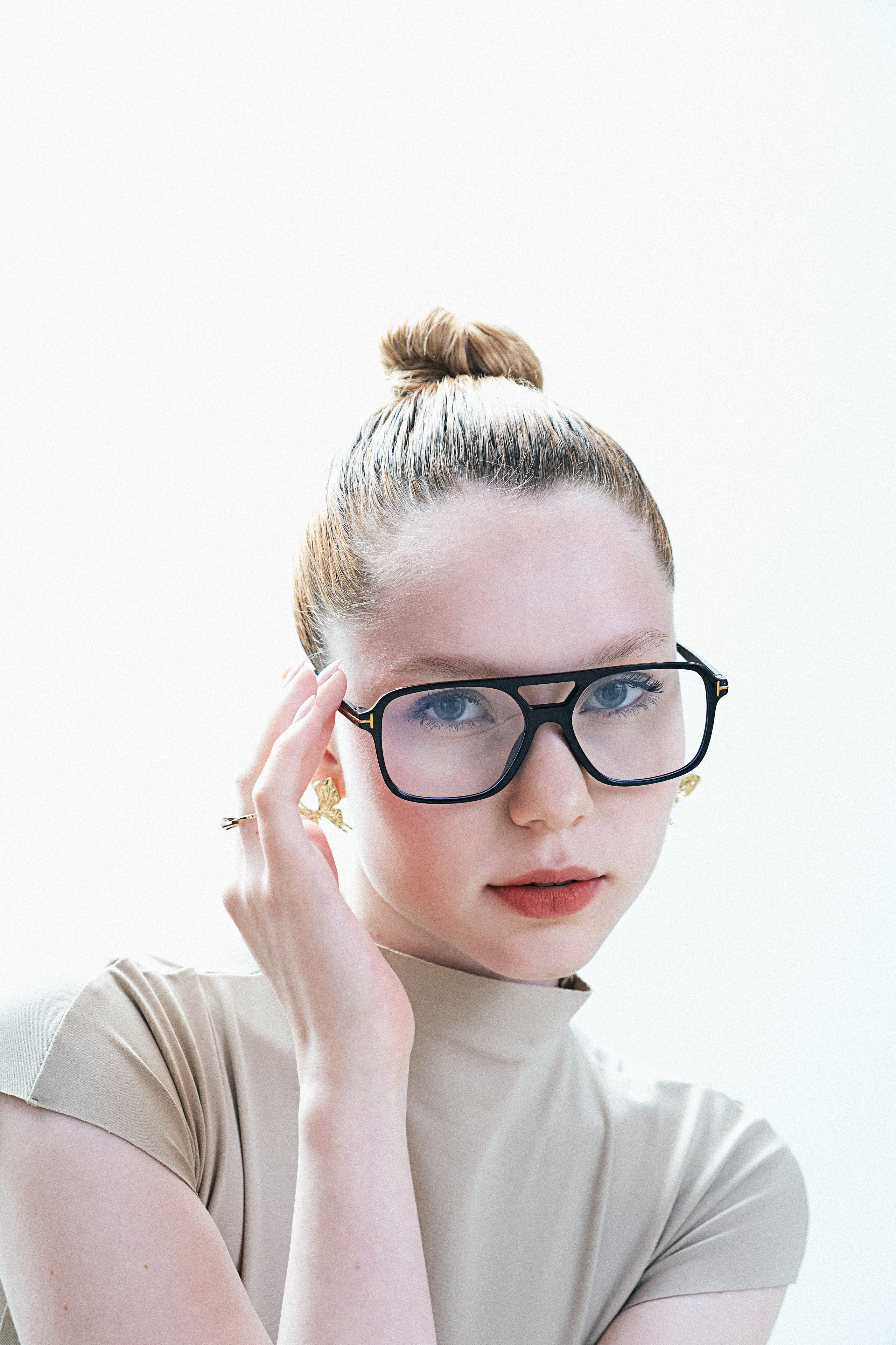 Игра света и цвета в модельных тестах. Фотограф и видеограф в Омск/Москва Сащенко Лера