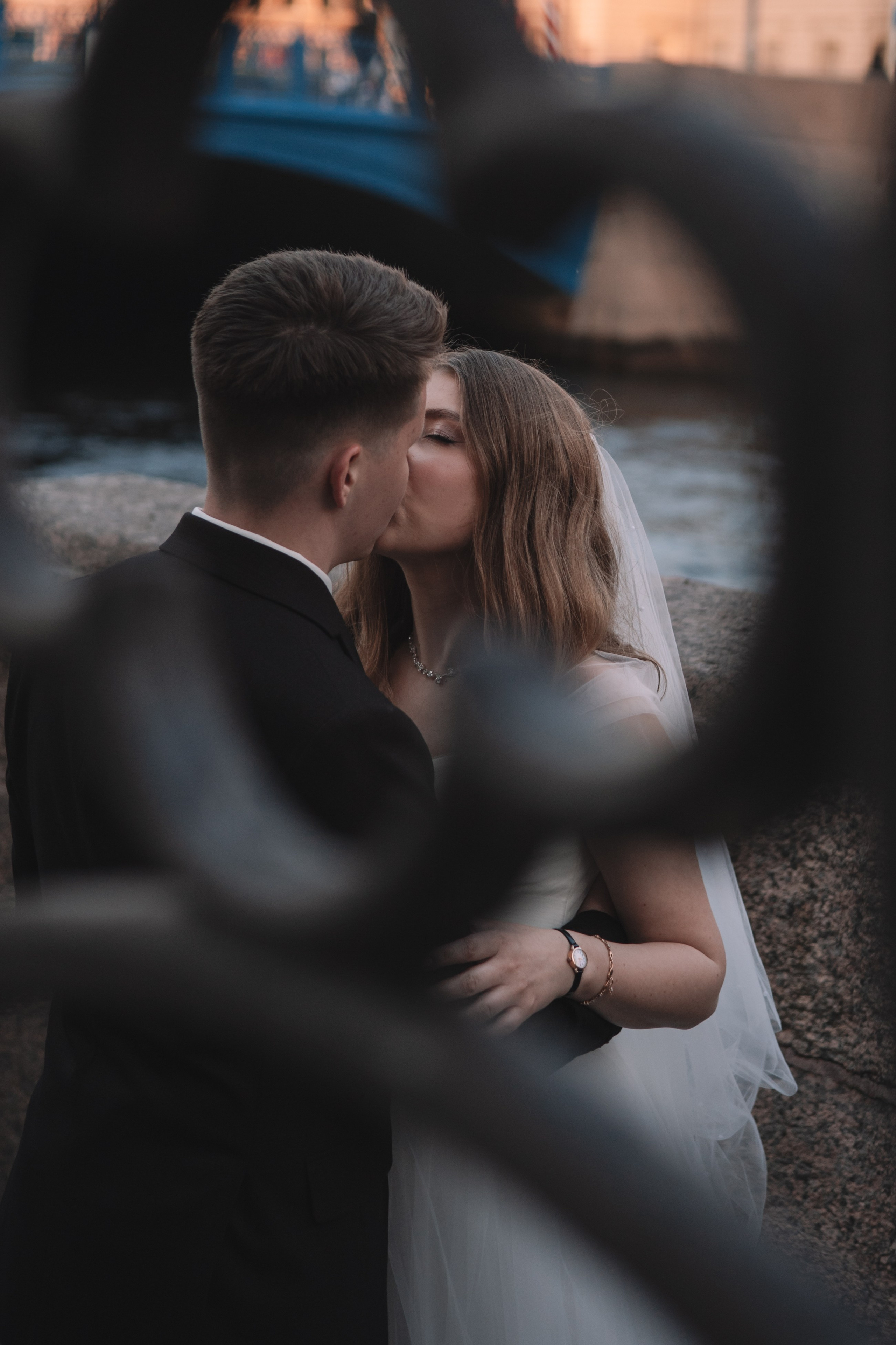 ЗАГС 2 + Прогулка. Семейный фотограф в Санкт-Петербурге. Запечатление мгновений и ярких воспоминаний в Вашей жизни