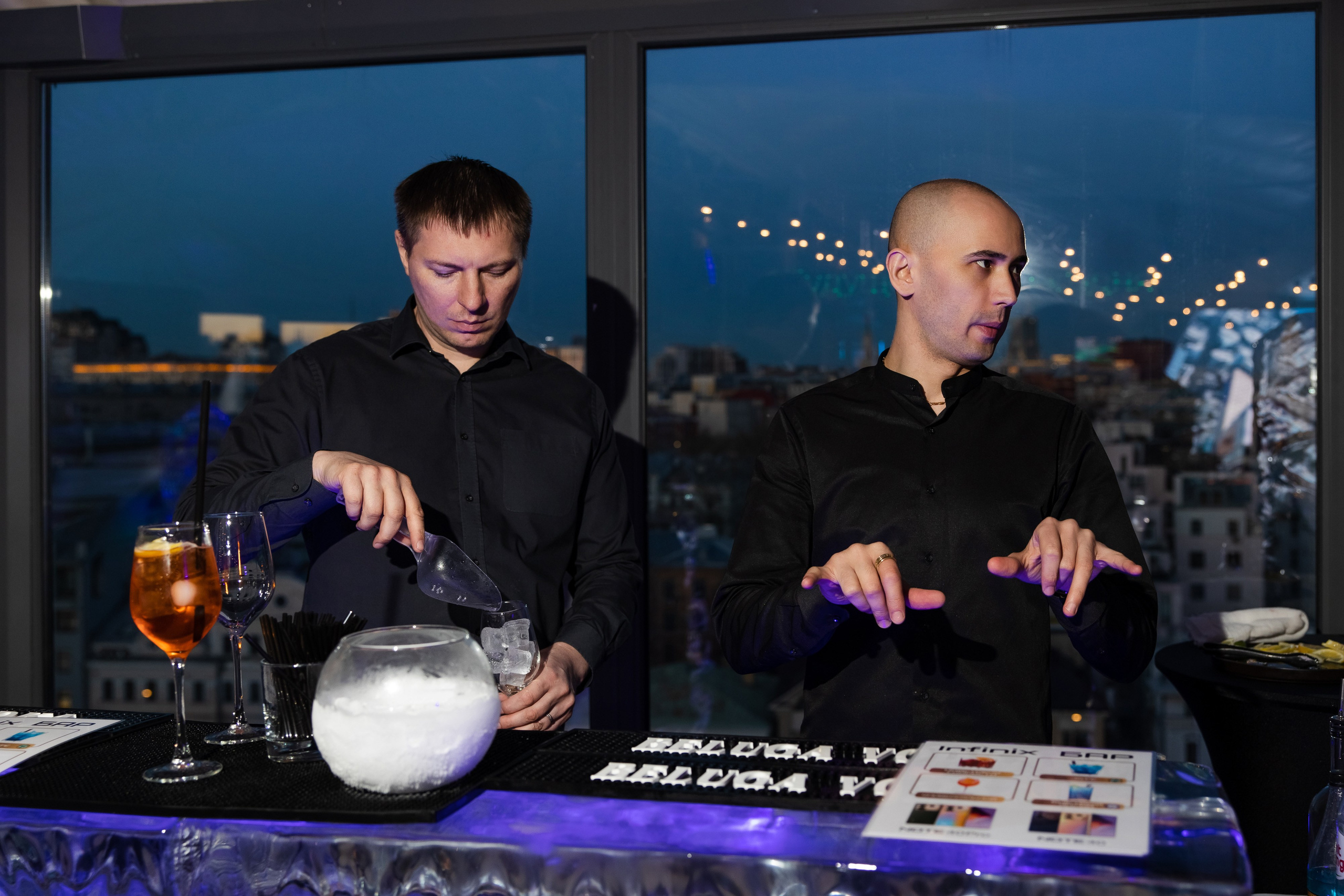 Презентация Infinix. Свадебный репортажный фотограф в Москве